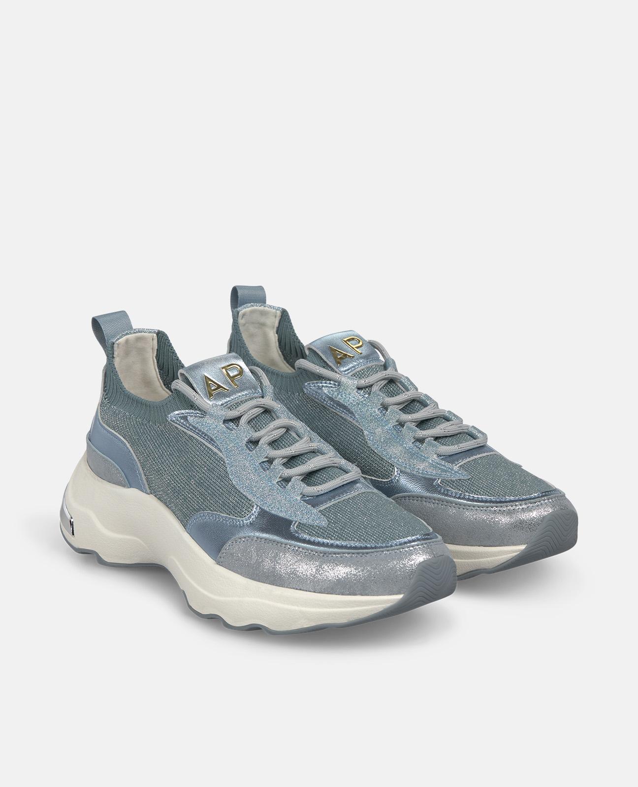 Sapatilhas Desportivas de Pele com Detalhes Metálicos e Fecho com Atacadores Azul-2