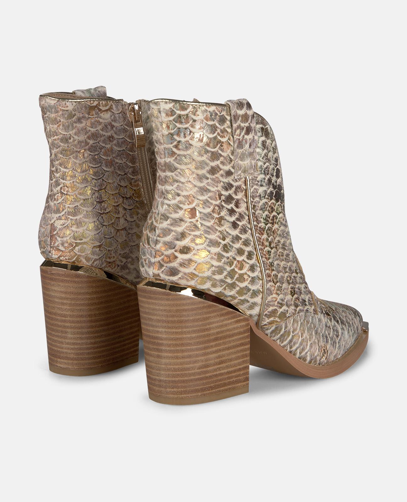 Botins Cowboy em Pele Efeito Serpente com Corte Decotado Frontal Camel-3