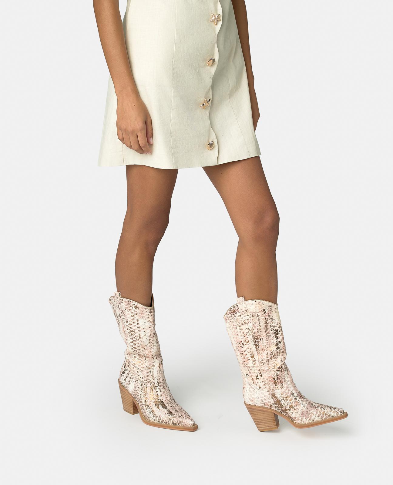 Botas Cowboy em Pele Efeito Fantasia com Puxadores Laterais Bege/Rosa-5