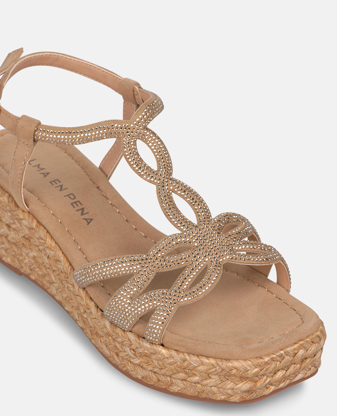 Sandálias de Cunha de Esparto com Tiras Entrelaçadas e Fecho de Fivela Areia-4