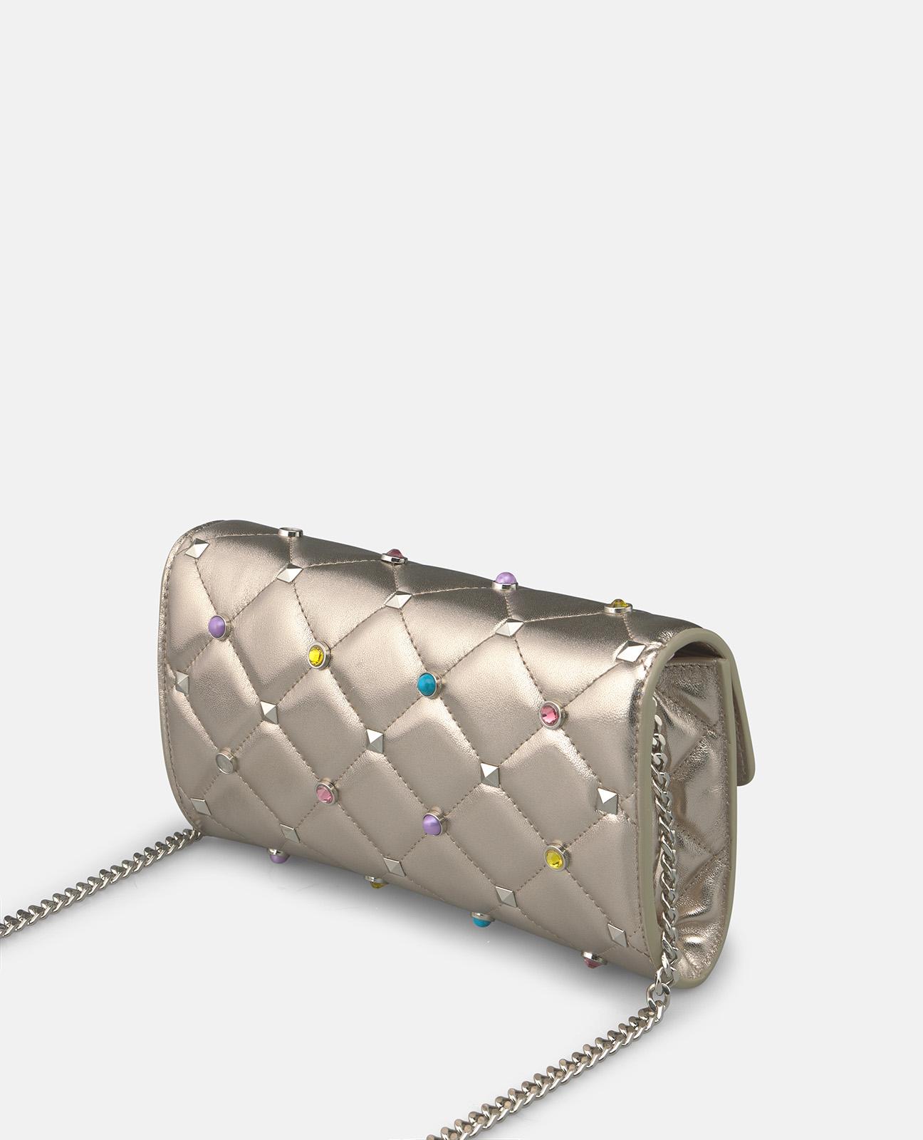 Mala de Mão em Pele com Efeito Metalizado com Corpo em Relevo e Detalhe de Tachas Multicolor Ouro-4