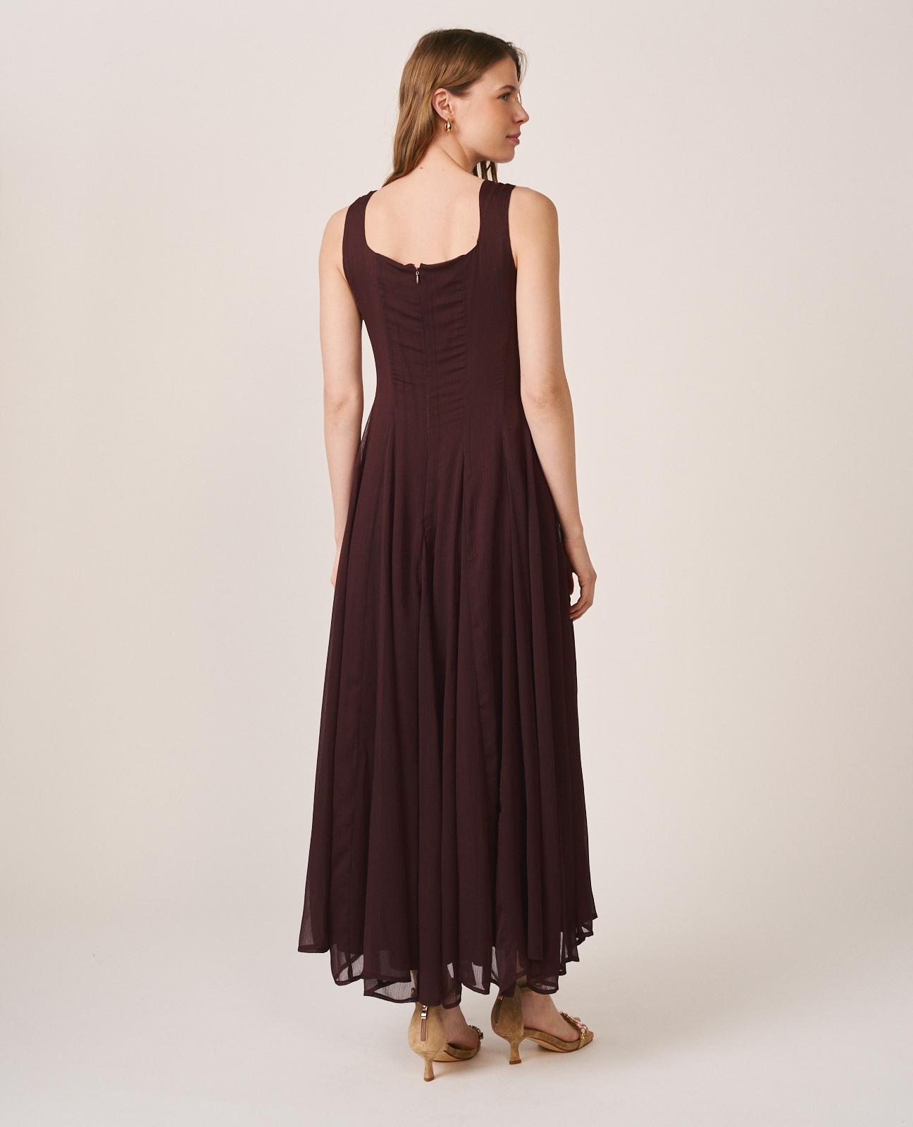 Vestido Midi com Volume Confecionado em Gaze e Gola Quadrada Castanho-8
