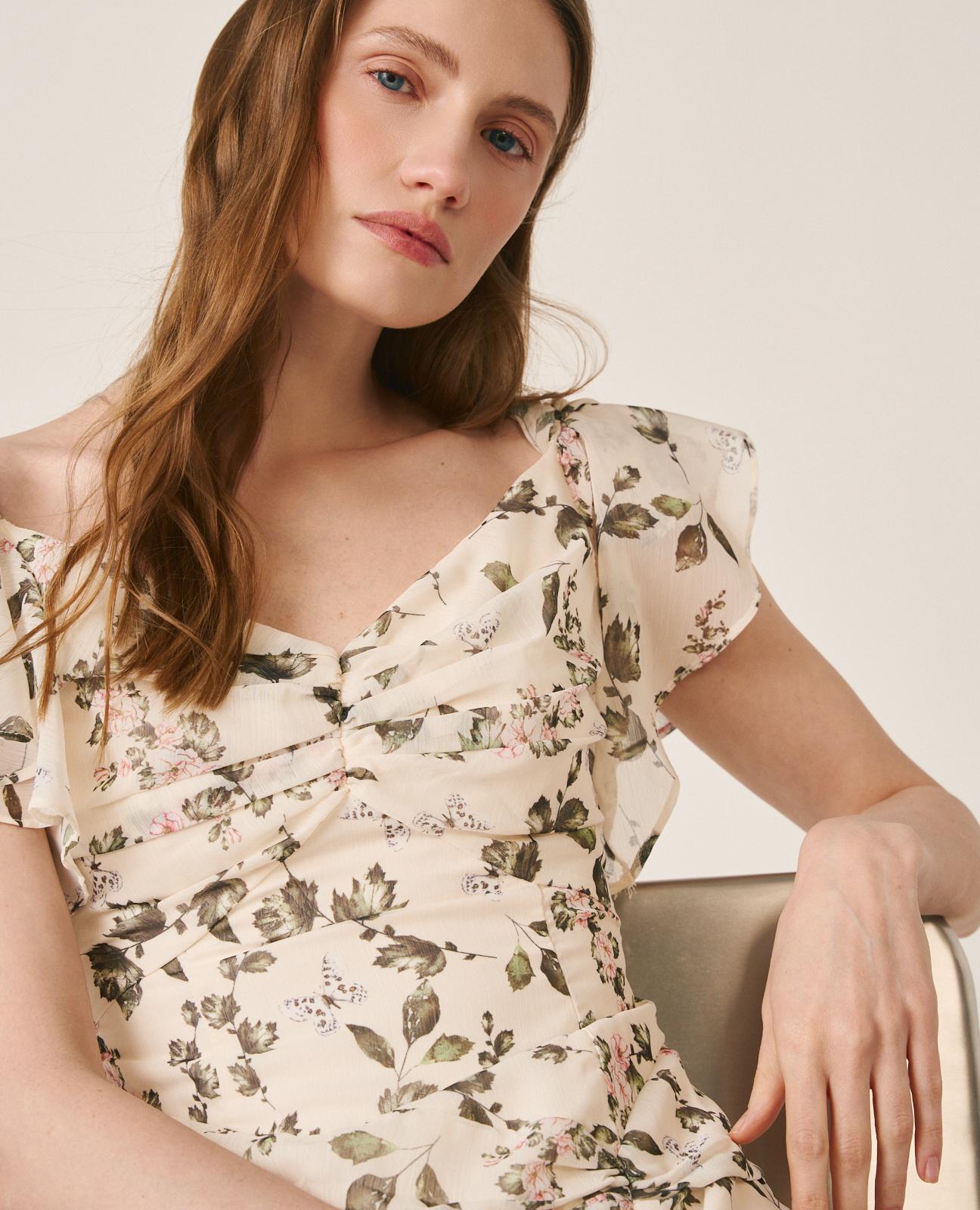 Vestido Midi Fluido de Flores com Franzido no Peito e Decote em V Verde-7