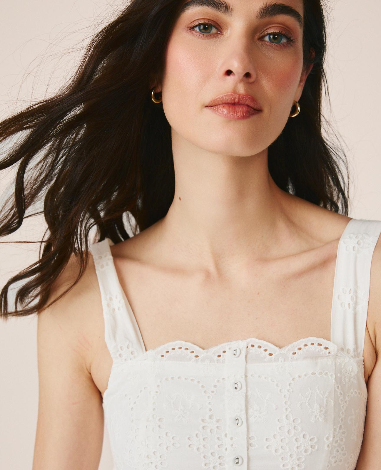 Vestido Midi Bordado Inglês sem Mangas e Decote Reto com Alças Branco-4