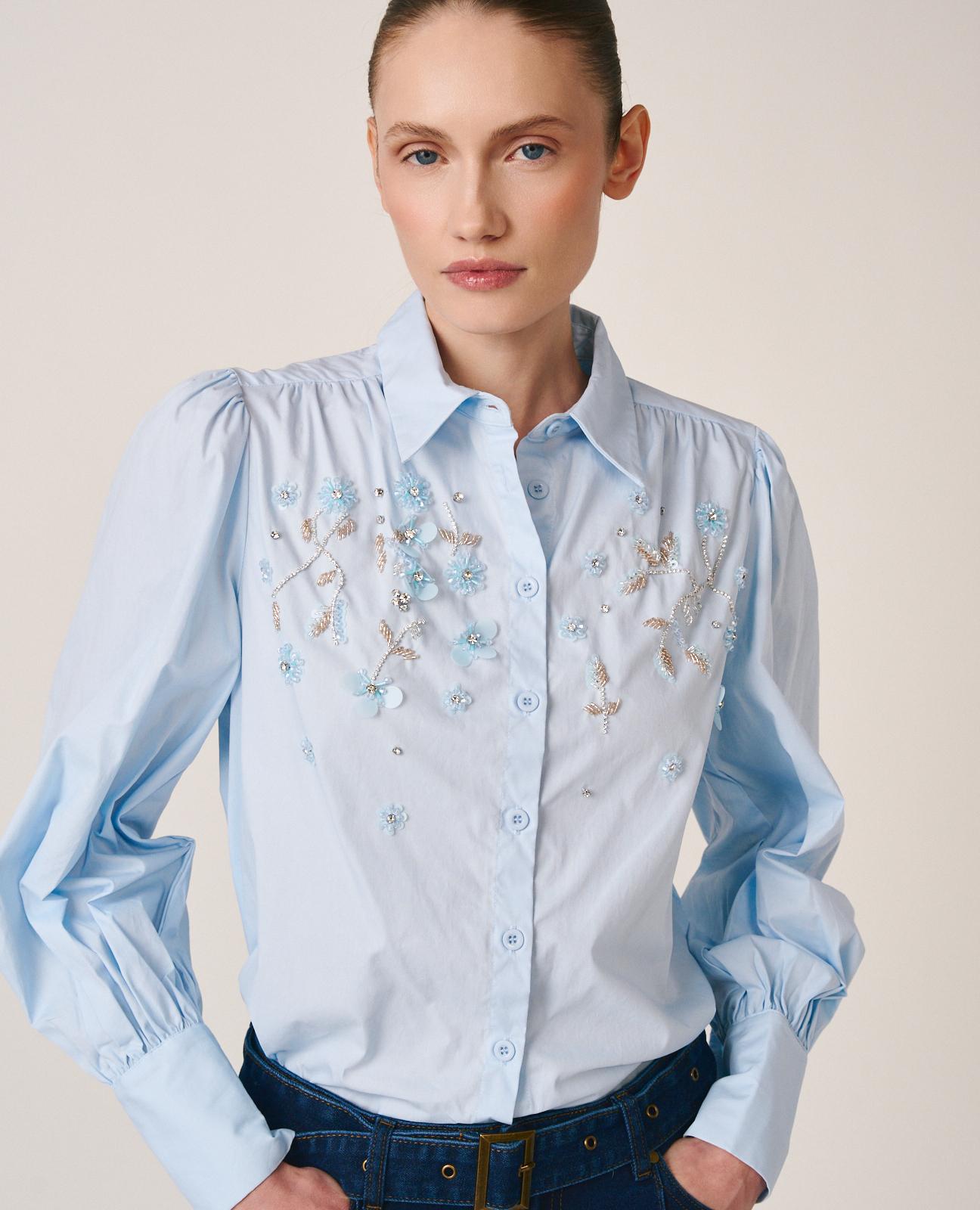 Camisa de Popelina de Algodão com Aplicações de Pedraria com Motivo Floral Azul-1