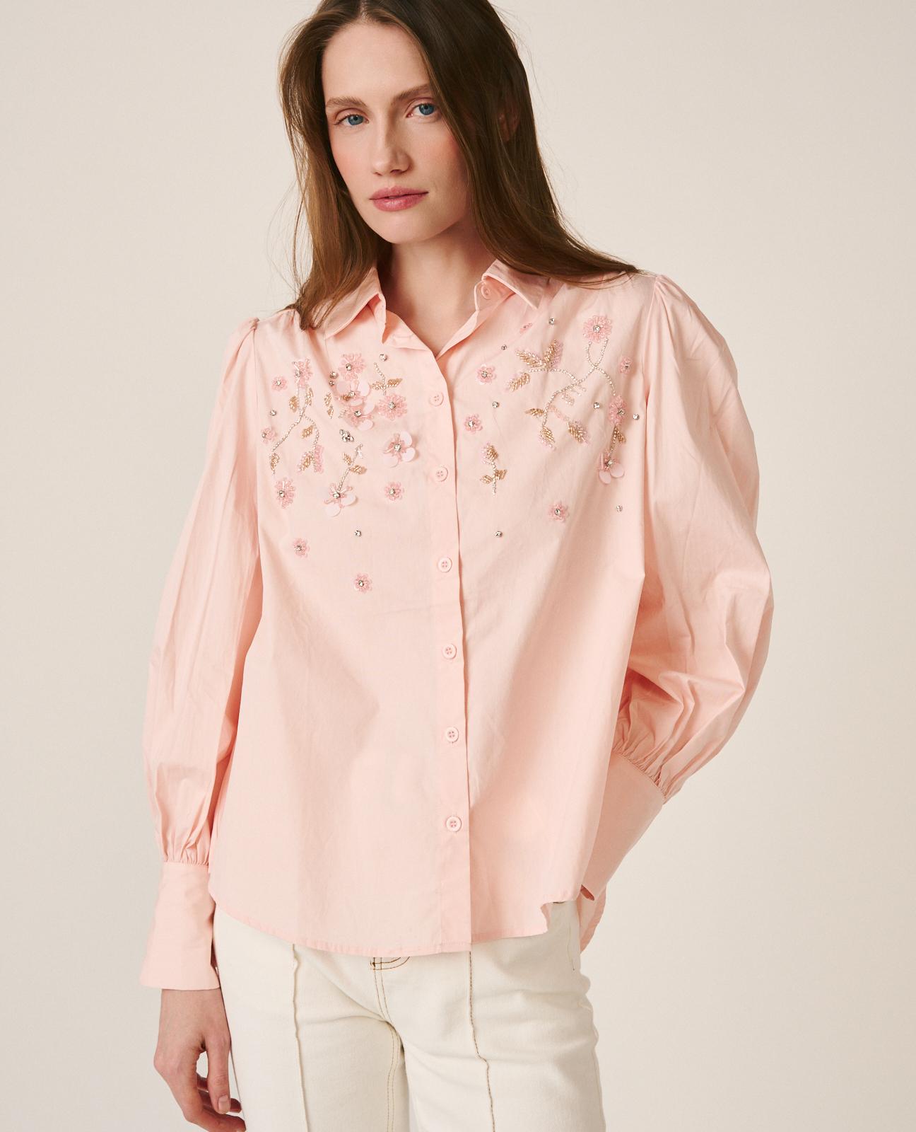 Camisa de Popelina Confecionada em Algodão com Aplicações de Pedras Rosa-2