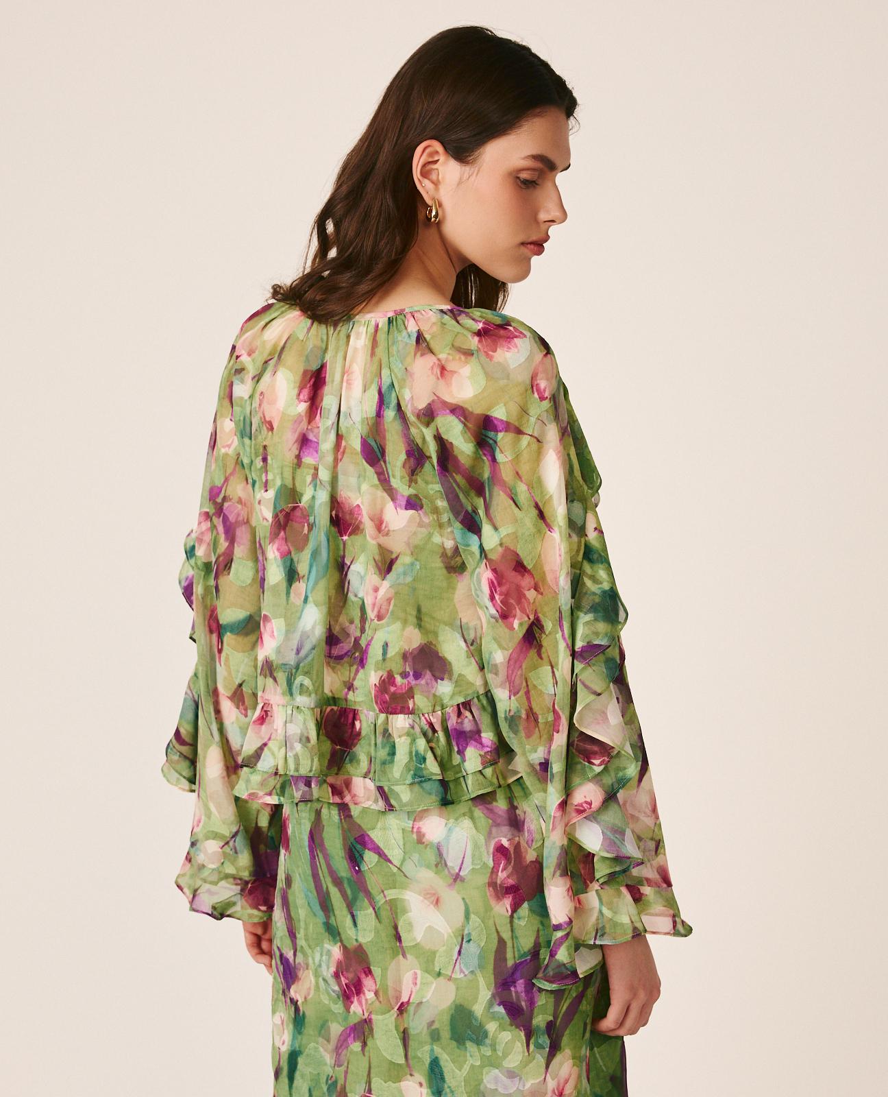 Blusa de Gase e Manga Comprida À Boca de Sino com Folhos Verde-7