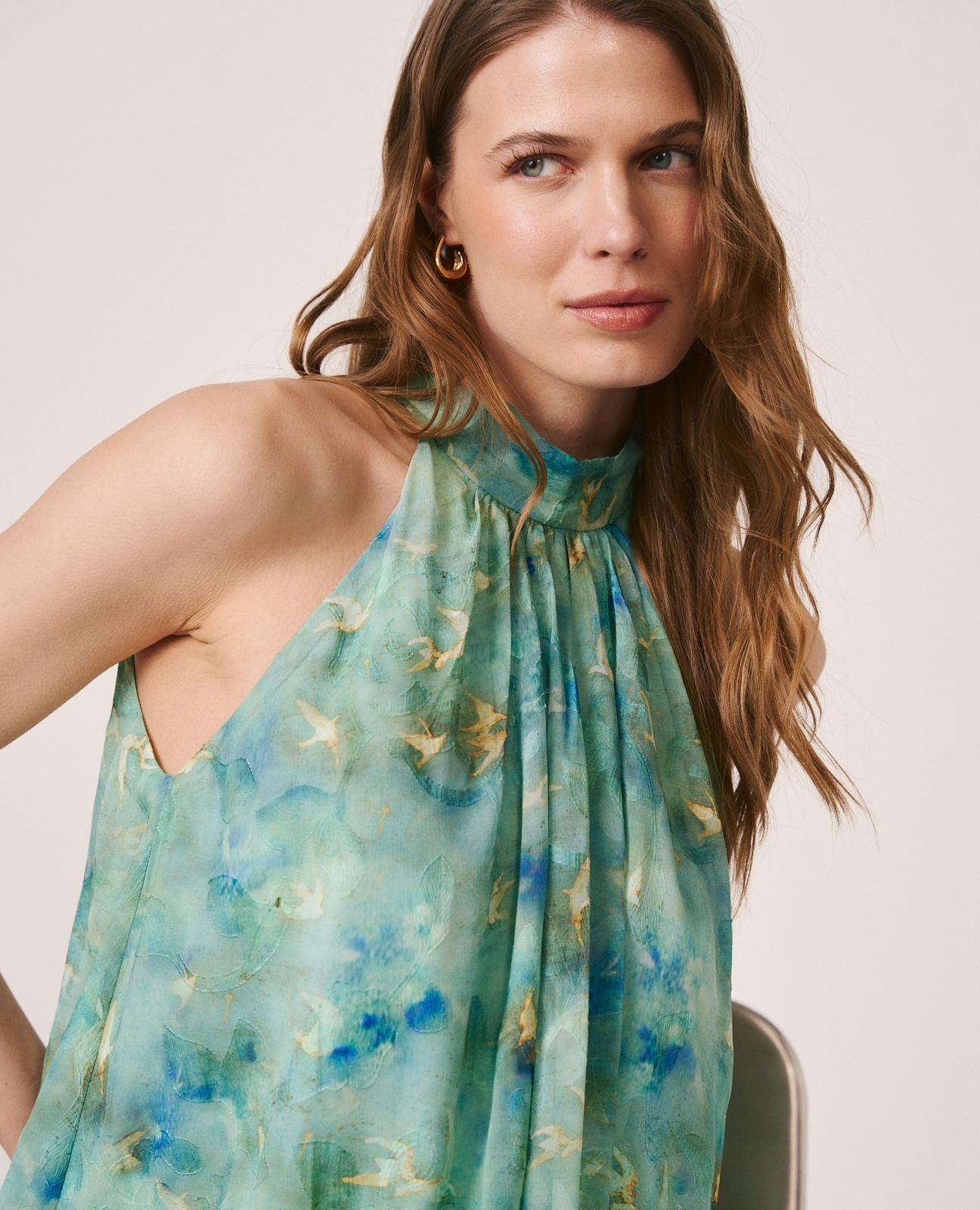 Blusa de Gase sem Mangas e Gola Halter com Laçada Turquesa-3