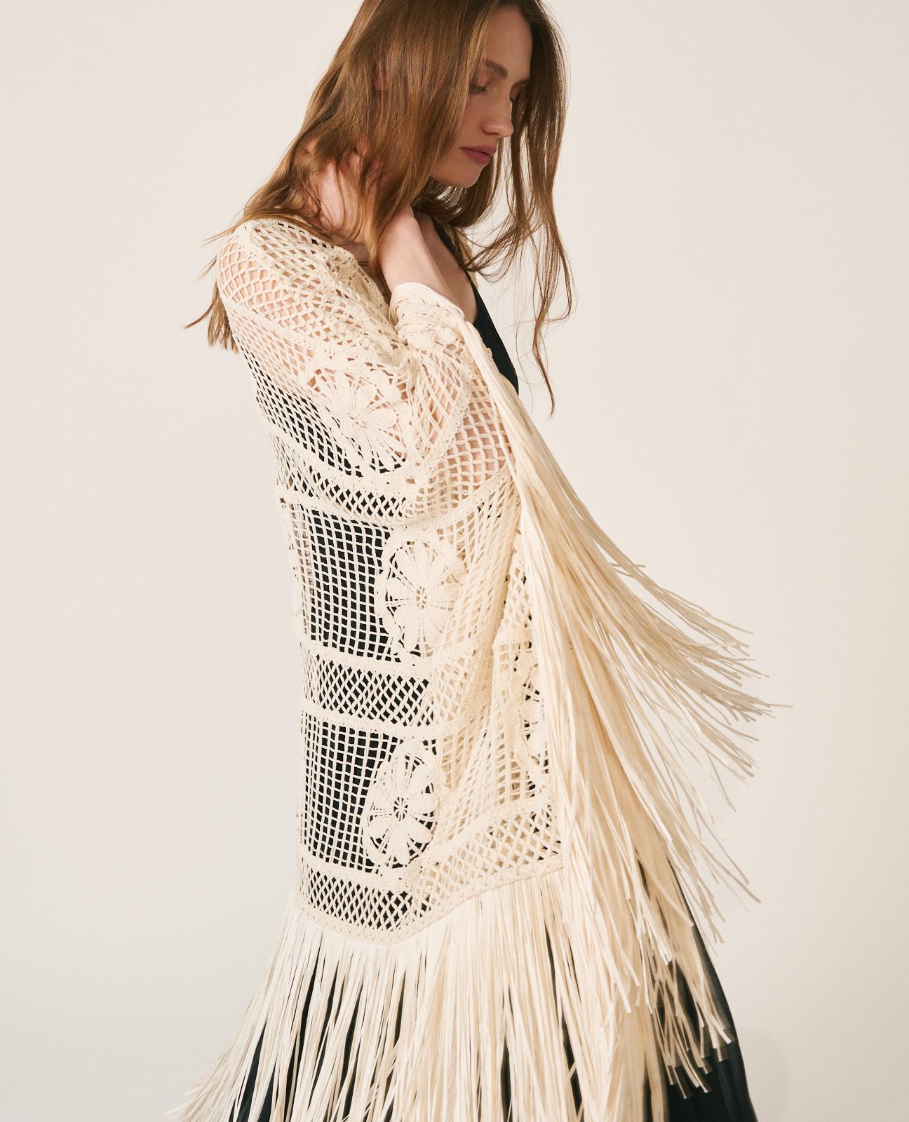 Kaftan Tecido Tipo Crochet com Franjas Cru-7