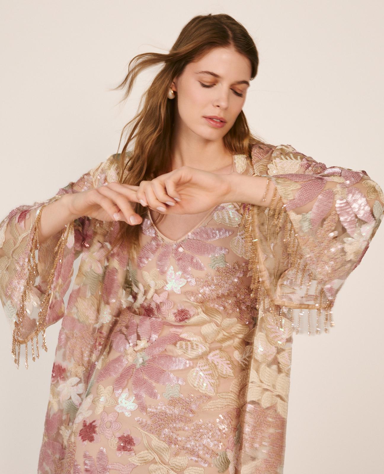 Kaftan de Lantejoulas com Estampado Floral e Manga Comprida À Boca de Sino Rosa-6