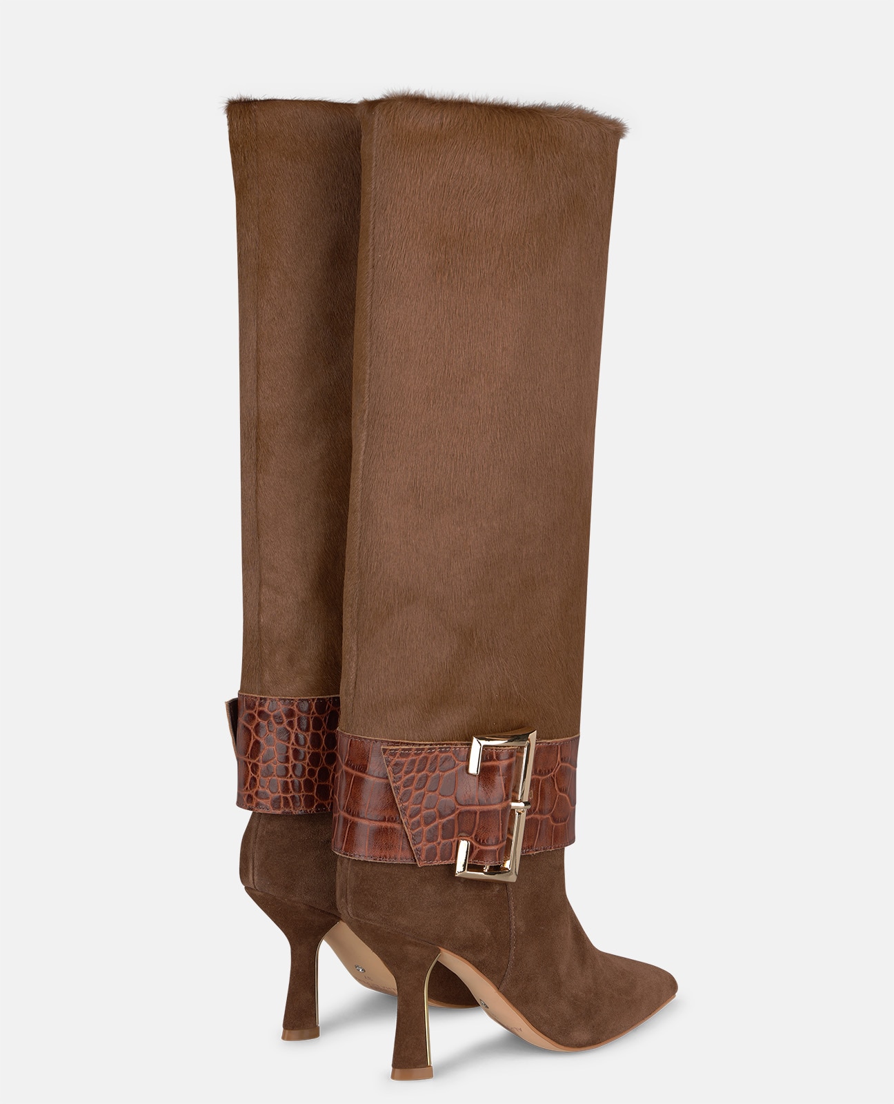 Botas Básicas em Pele com Fivela Camel-3