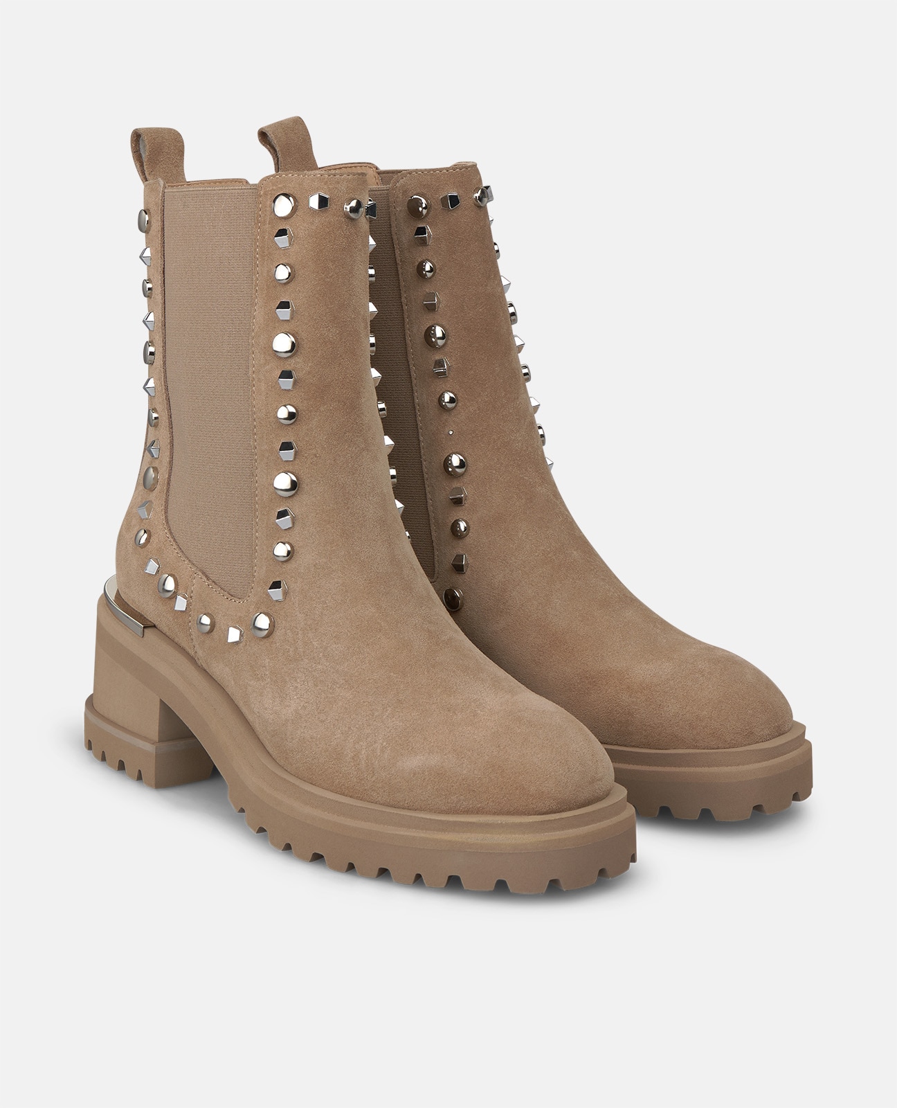 Botins Chelsea em Camurça com Tachas Metálicas Vison-2