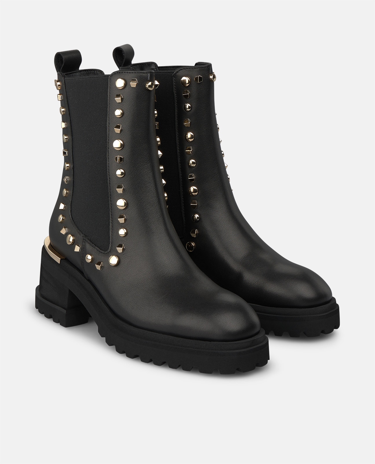 Botins Chelsea em Napa com Tachas Metálicas Preto-2