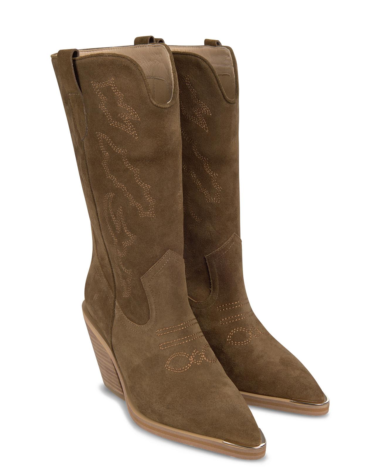 Botas Cowboy com Detalhe de Pesponto e Calce Fácil Mediante Pull On Camel-2