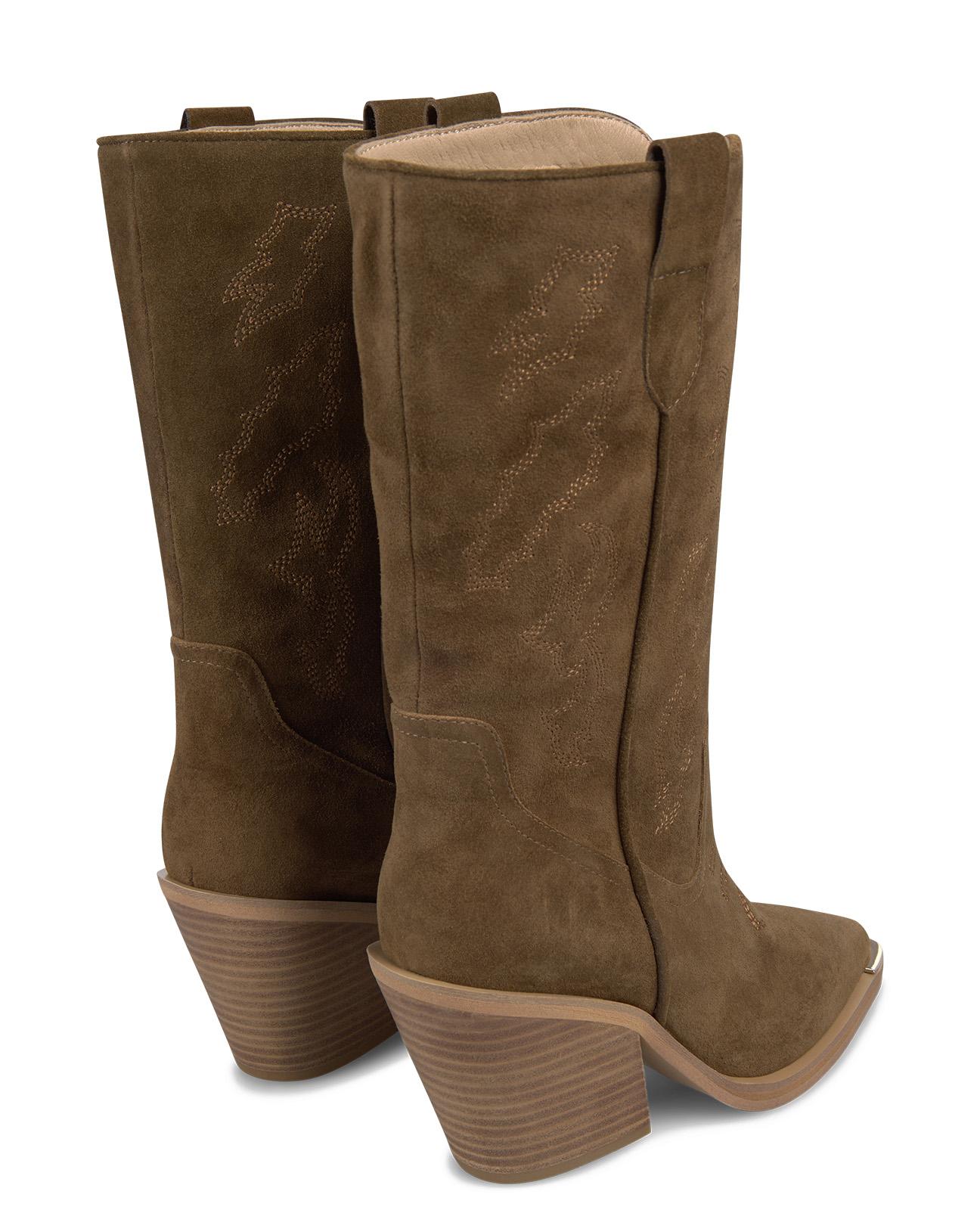 Botas Cowboy com Detalhe de Pesponto e Calce Fácil Mediante Pull On Camel-3