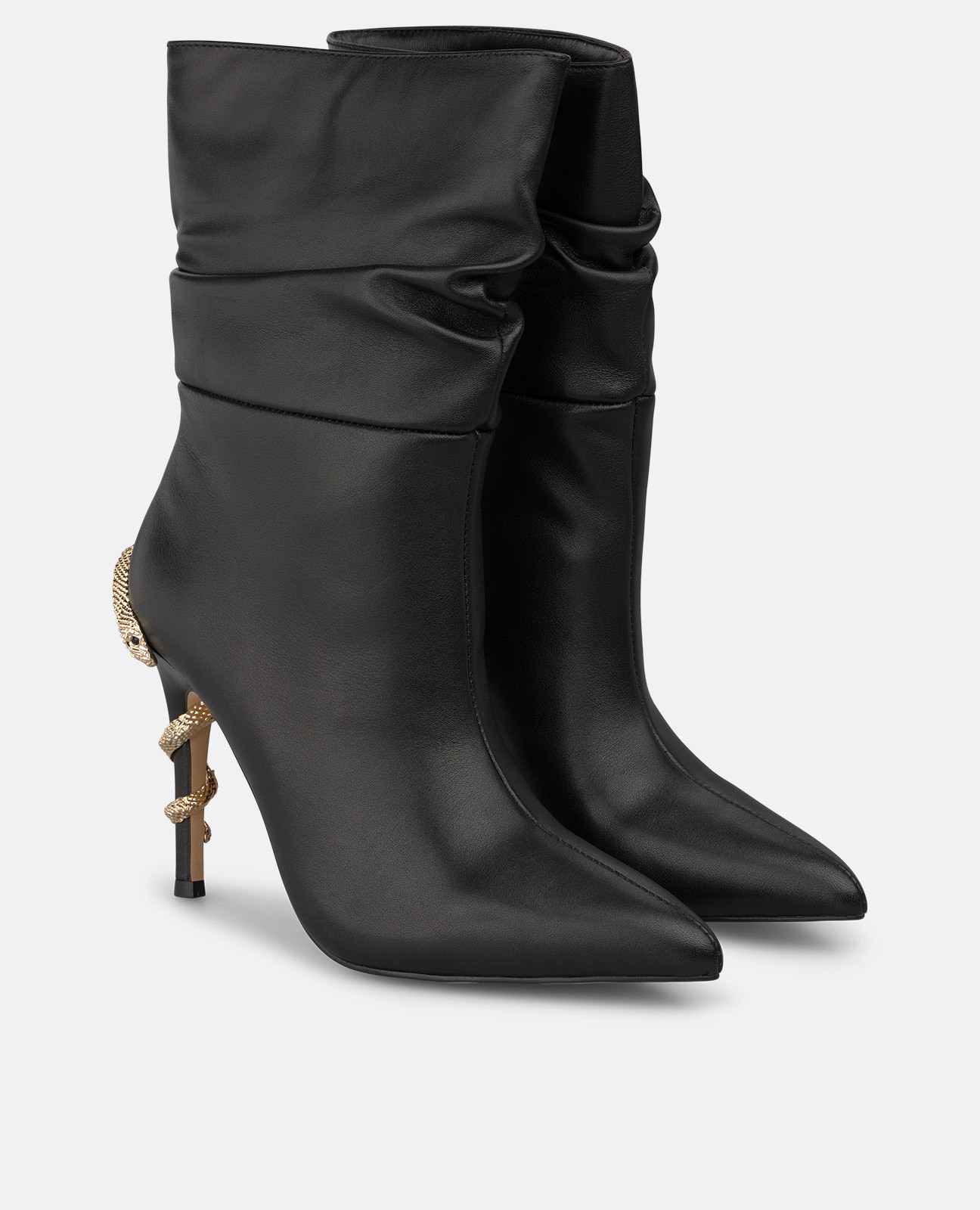 Botins Básicos em Napa com Serpente Metálica no Tacão Preto-2