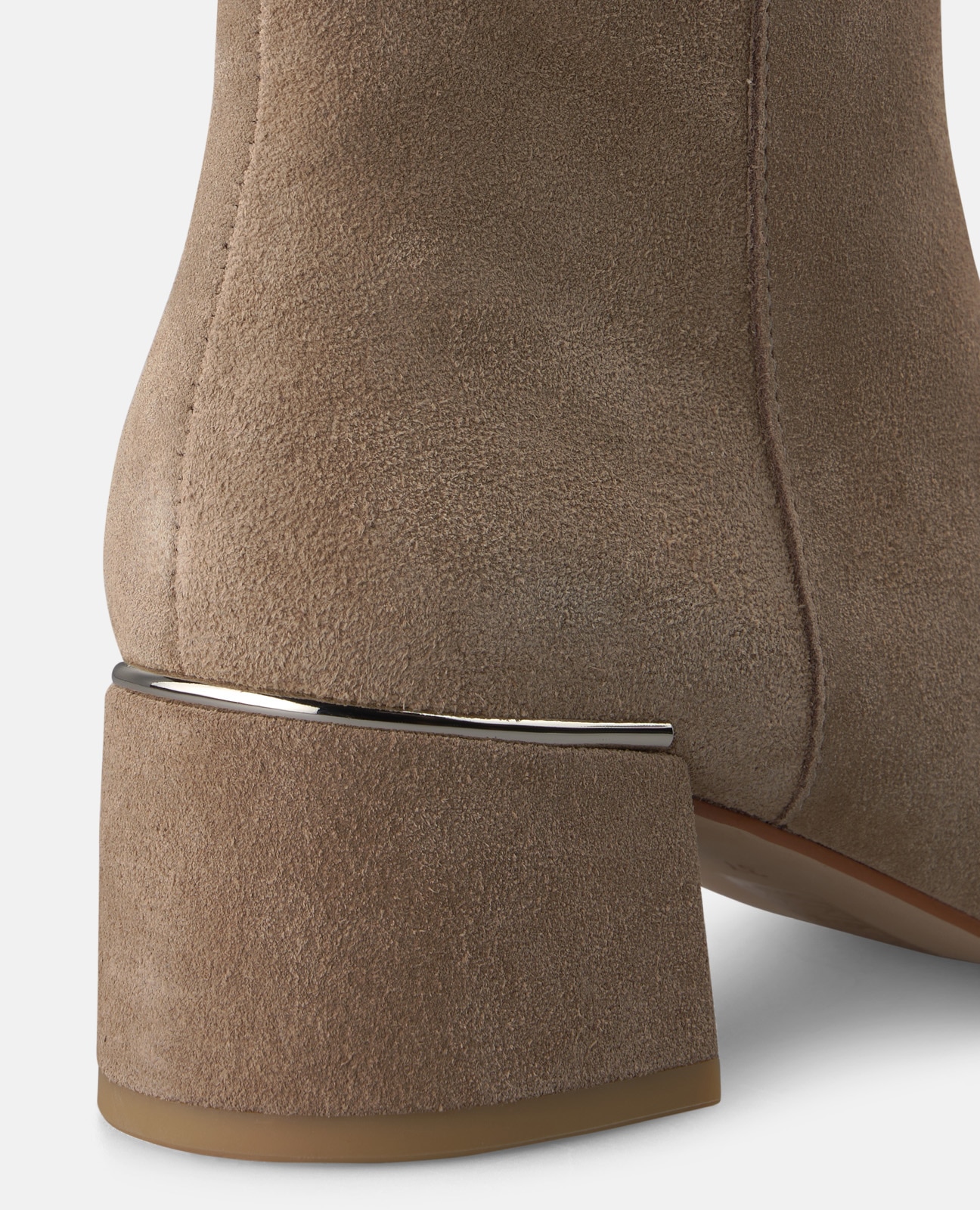 Botins Básicos em Camurça com Fecho Zip Vison-4