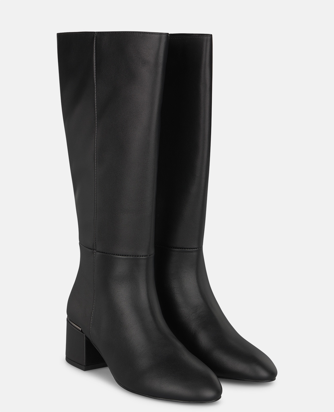 Botas Básicas em Napa com Cano Alto e Fecho Zip Preto-2