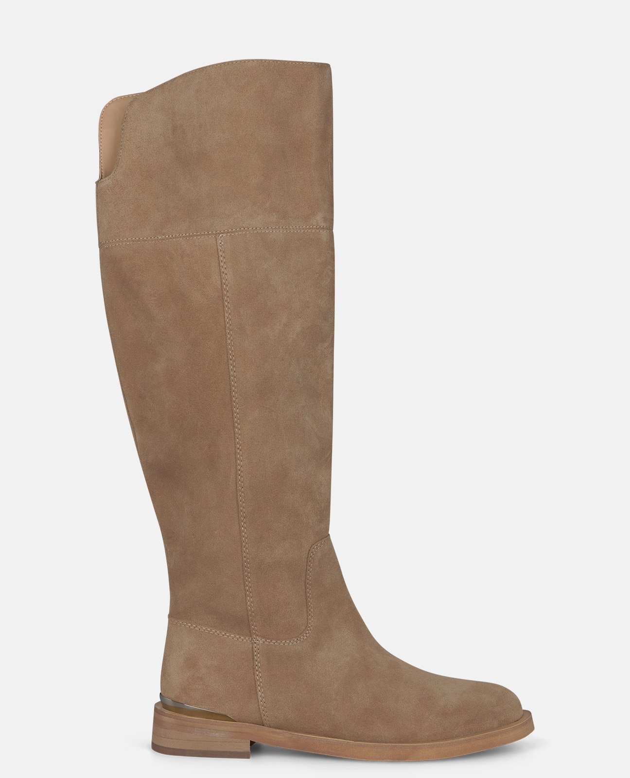 Imagem 0 de Botas Básicas em Camurça com Abertura Posterior