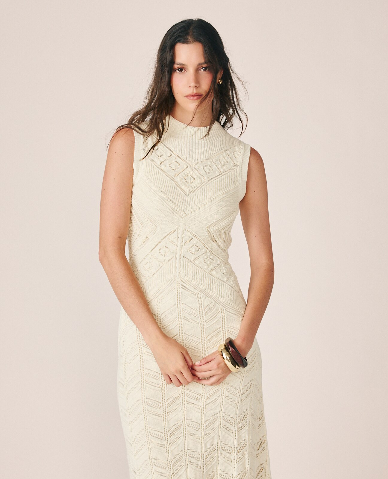 Vestido Comprido Perfurado sem Mangas Creme-3