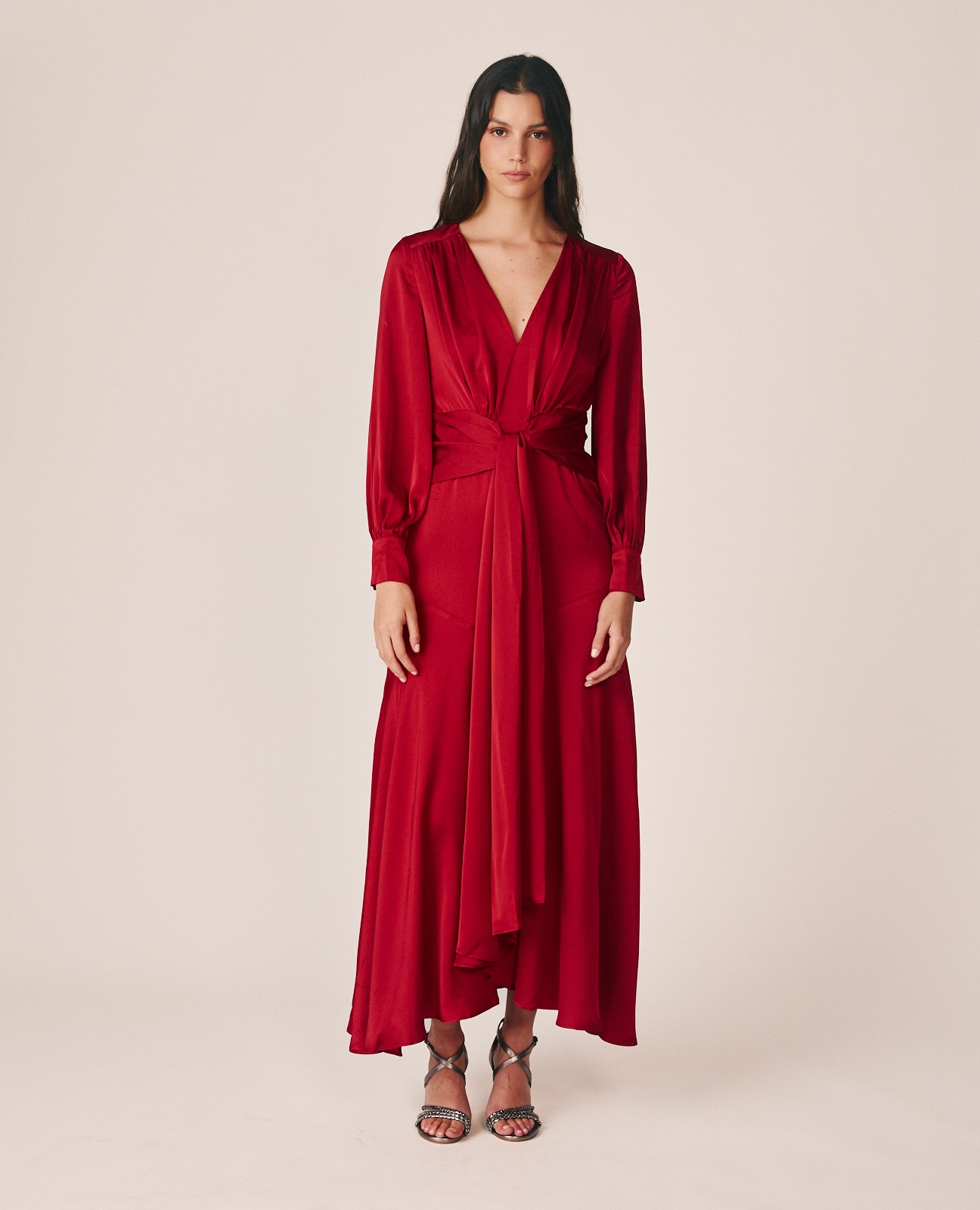 Vestido Comprido com Gola em V e Laçada na Cintura Vermelho-4