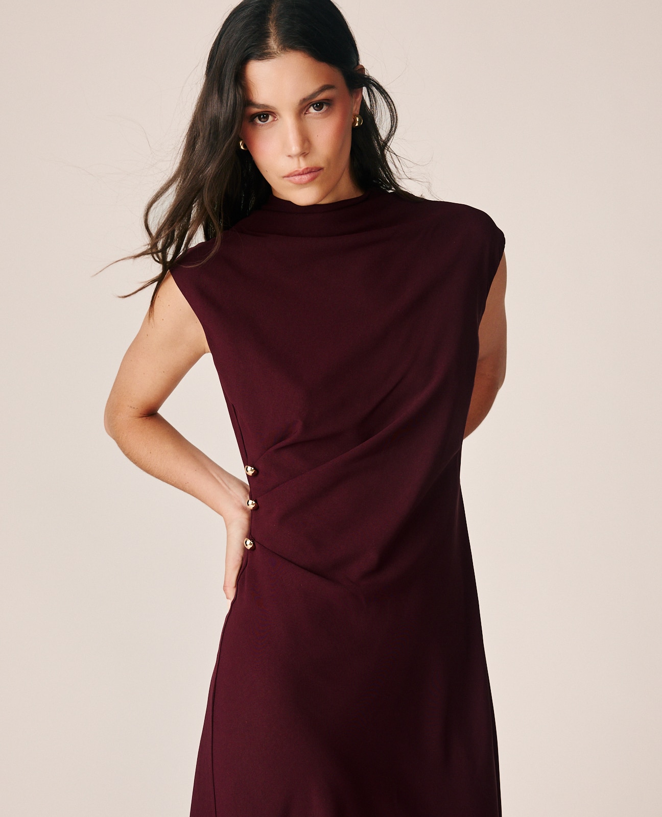 Vestido Comprido em Crepe com Drapeado na Cintura Bordeaux-4
