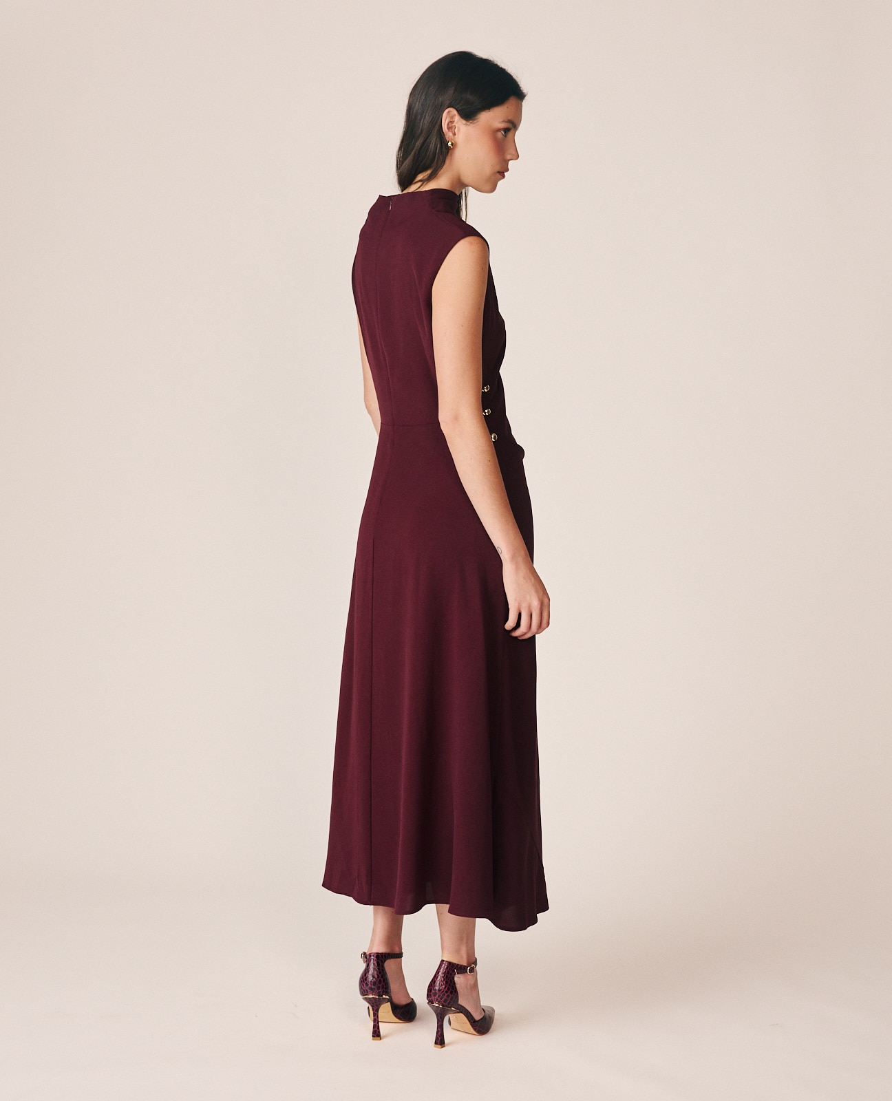 Vestido Comprido em Crepe com Drapeado na Cintura Bordeaux-5