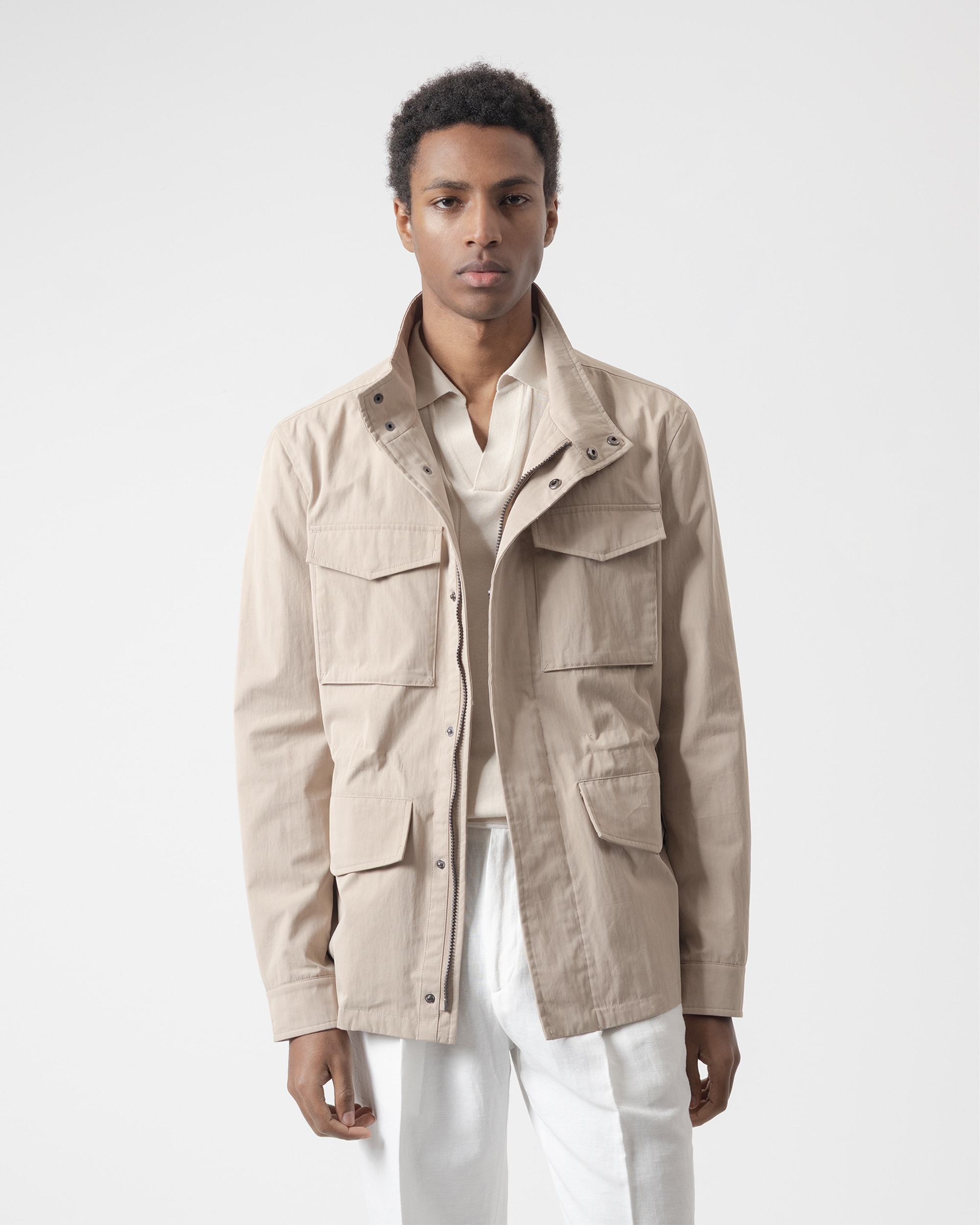 Imagem 0 de Casaco Multibolsos Areia