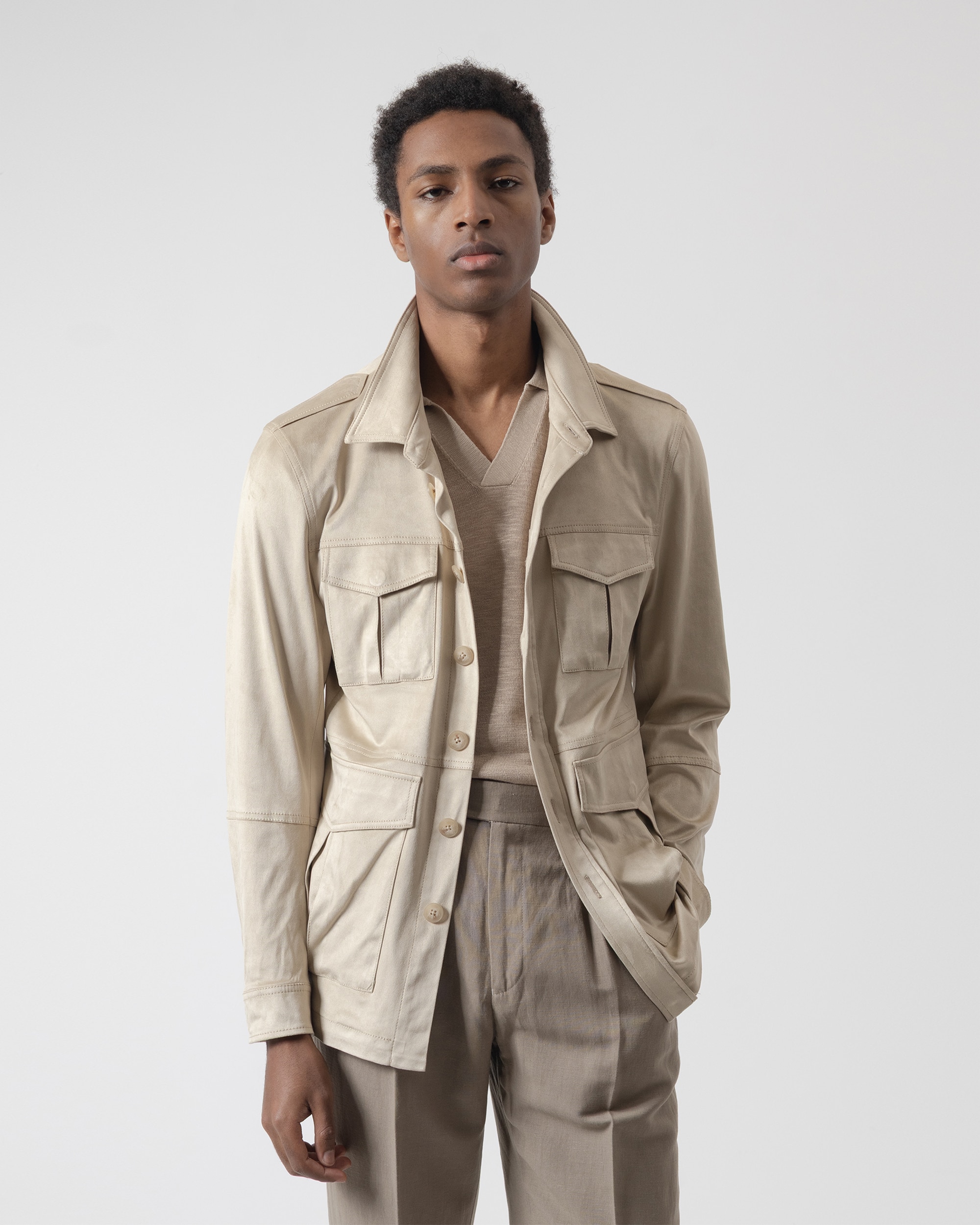 Imagem 0 de Sahariana Suede em Pedra