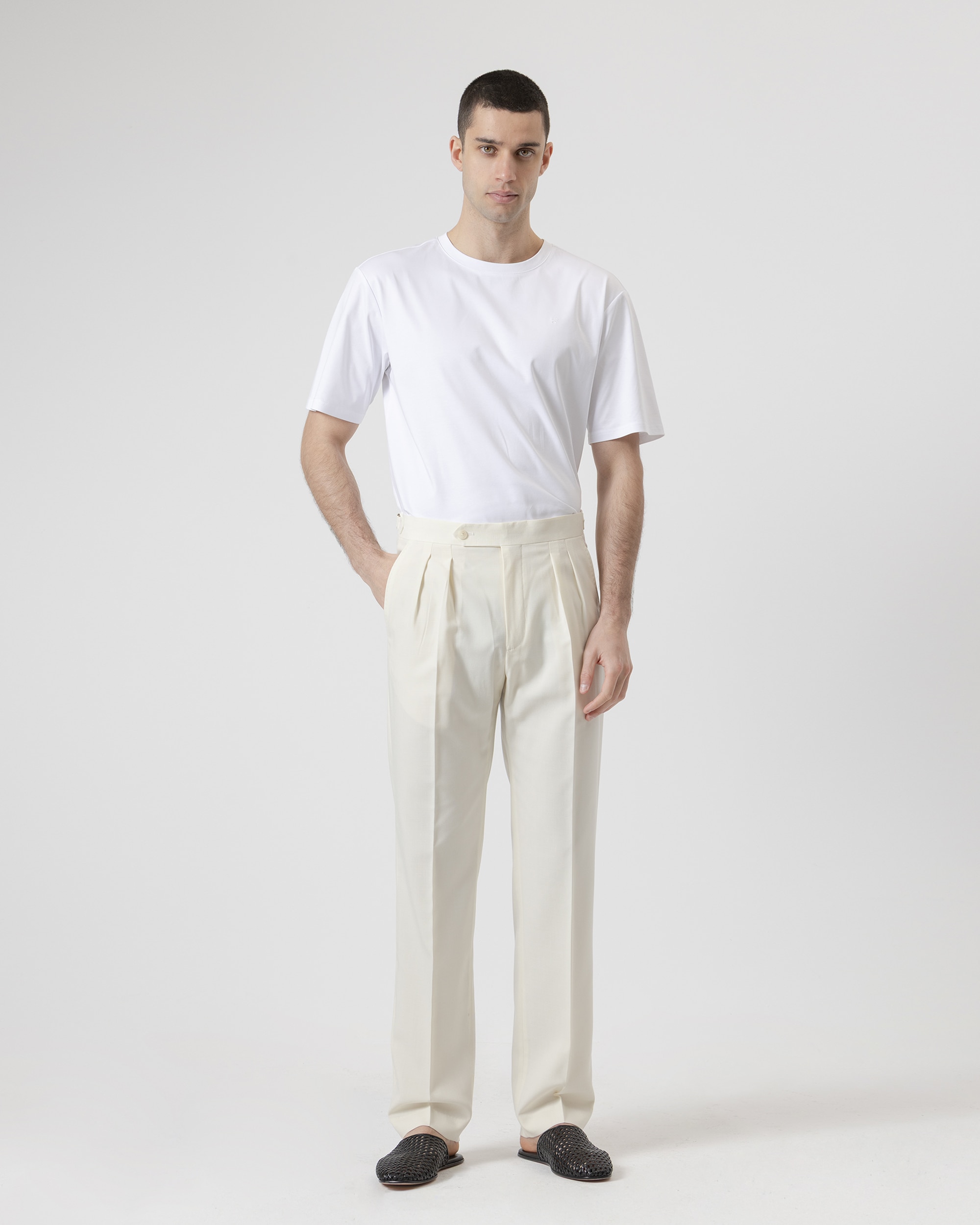 Calças Altas Relaxed Fit Cru-1