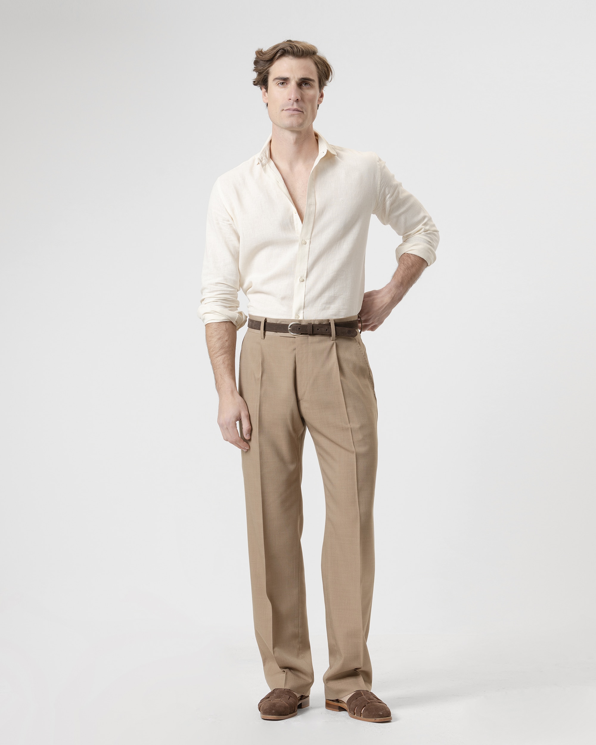 Imagem 0 de Calças Formais com Estrutura Wide Fit