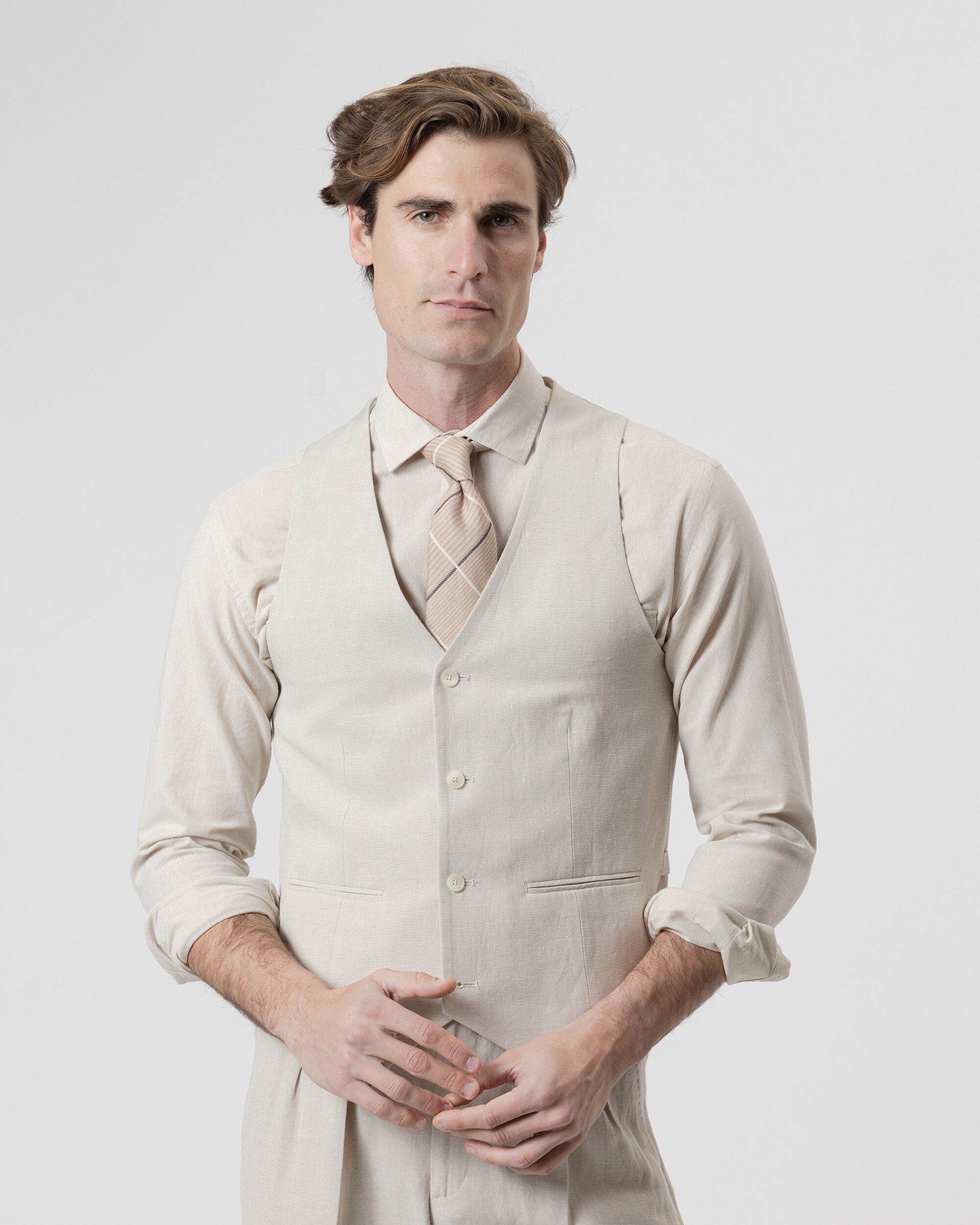 Colete Formal Classic Fit Areia-2
