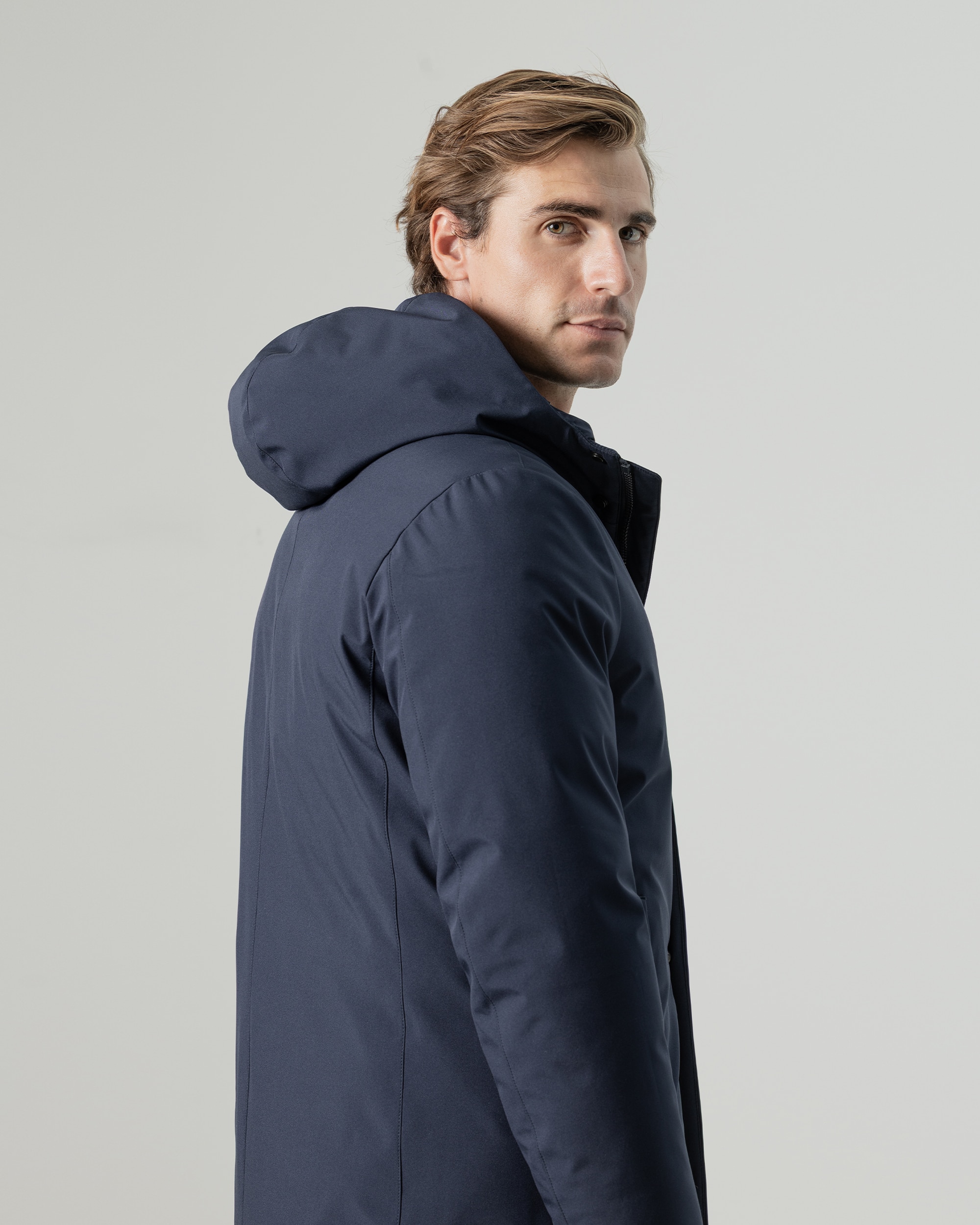 Parka Técnica Acolchoada com Capuz Azul-marinho-2