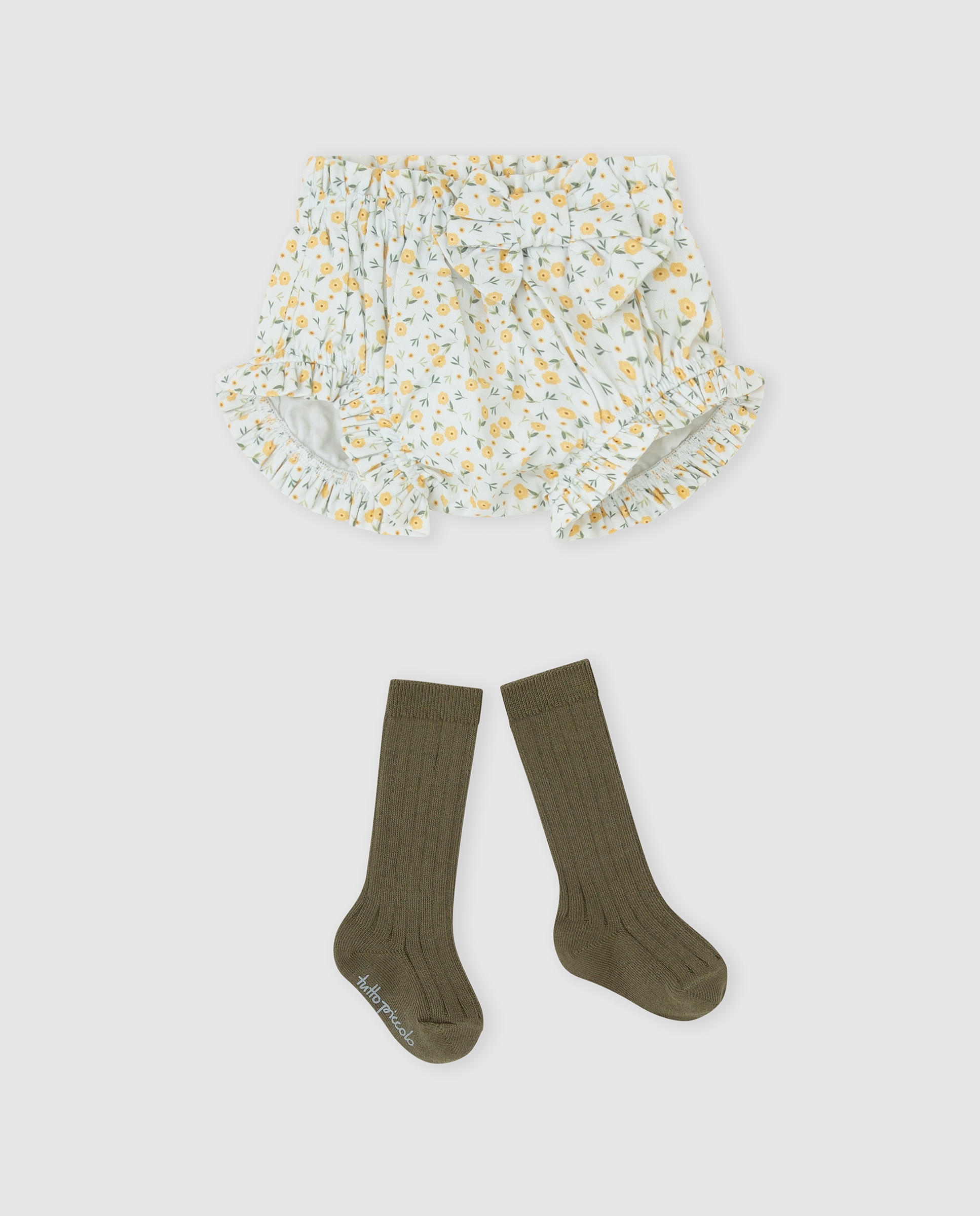 Imagem 0 de Cueca de Bebé de Algodão com Meias