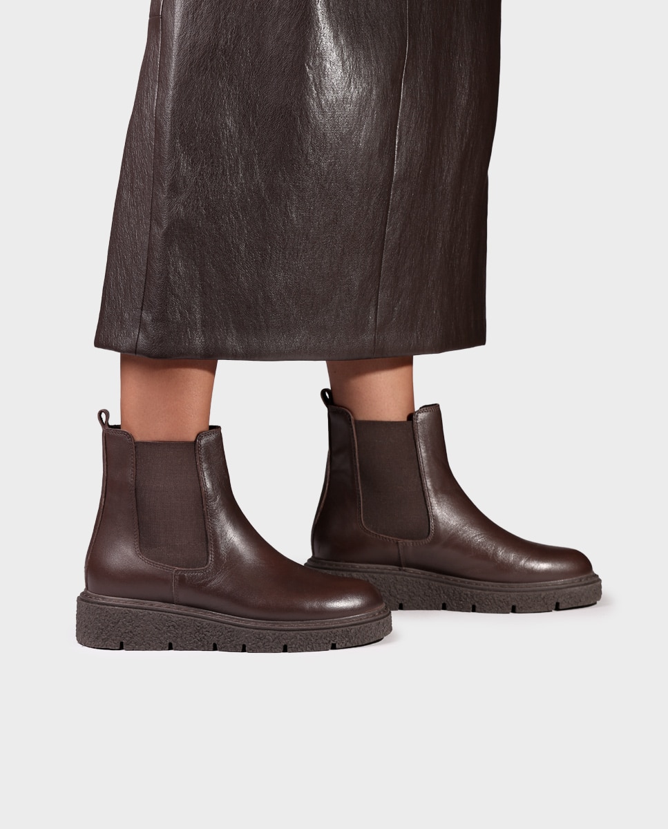 Botins Chelsea de Pele com Elásticos Castanho-4