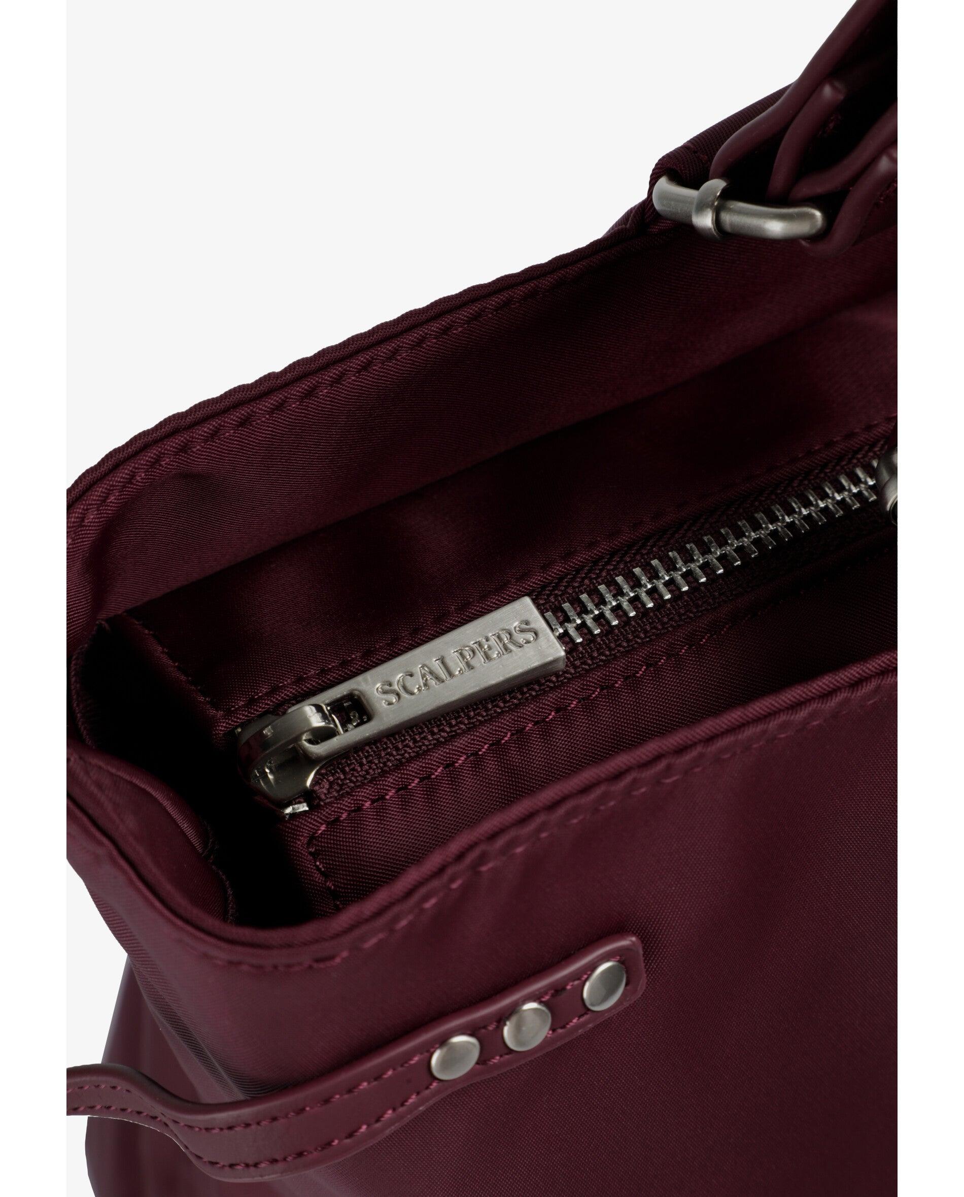 Shopper com Alças Duplas e Detalhe de Tachas Metálicas Grená-6