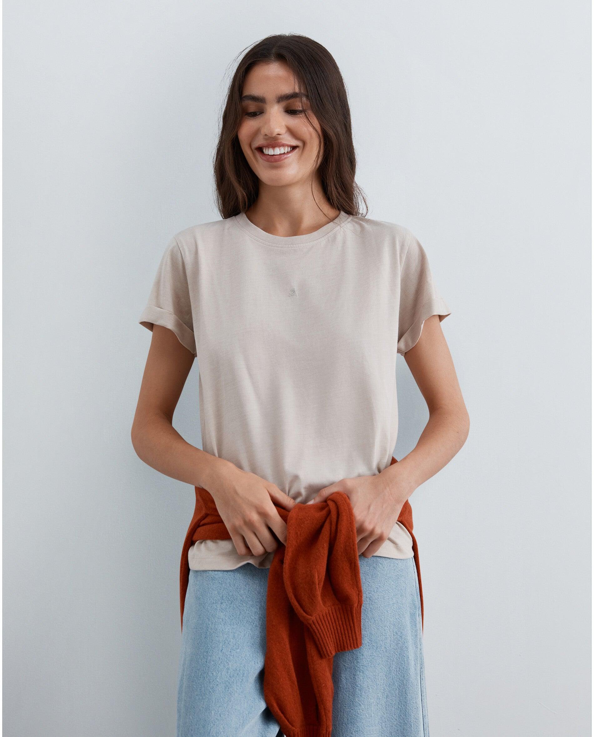 T-shirt Regular Fit de Manga Curta com Bainha Natural-5