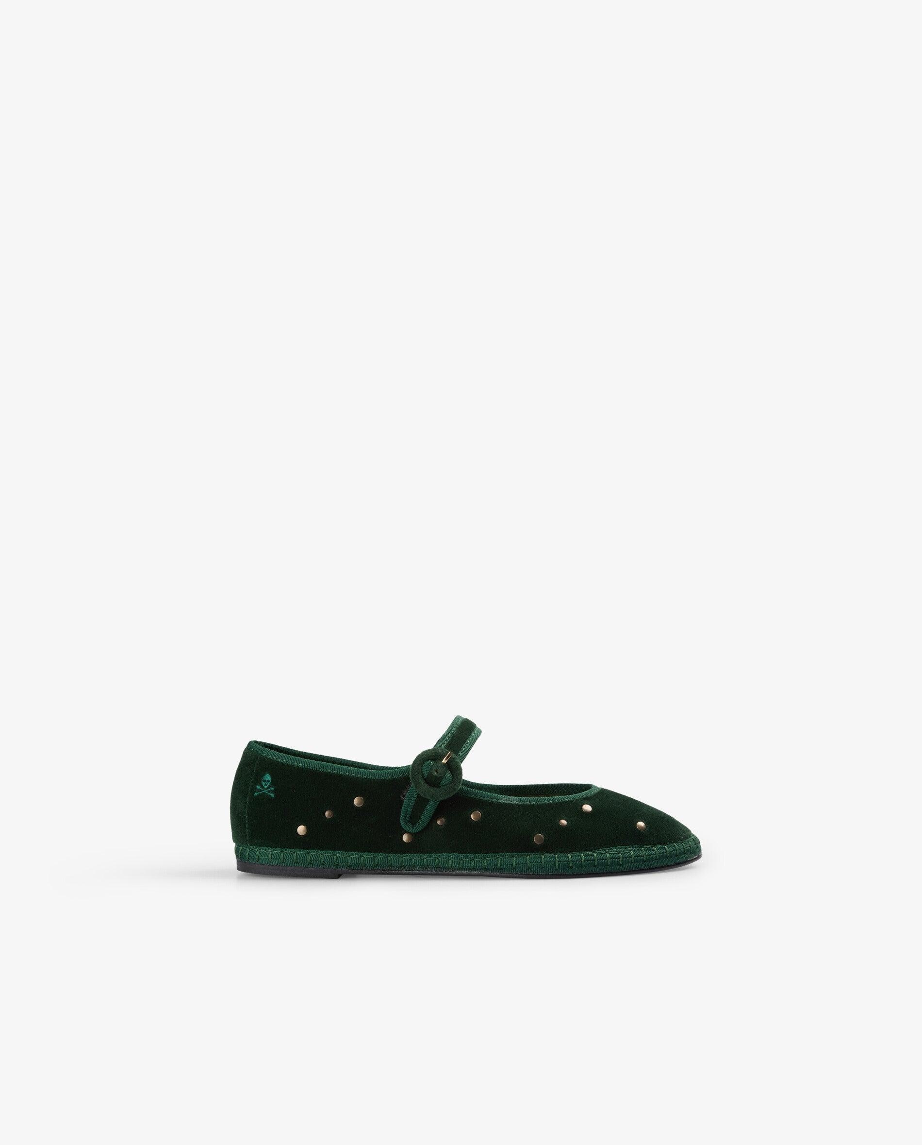 Imagem 0 de Sapatos de Presilha Rasos com Acabamento Aveludado e Tachas Metálicas