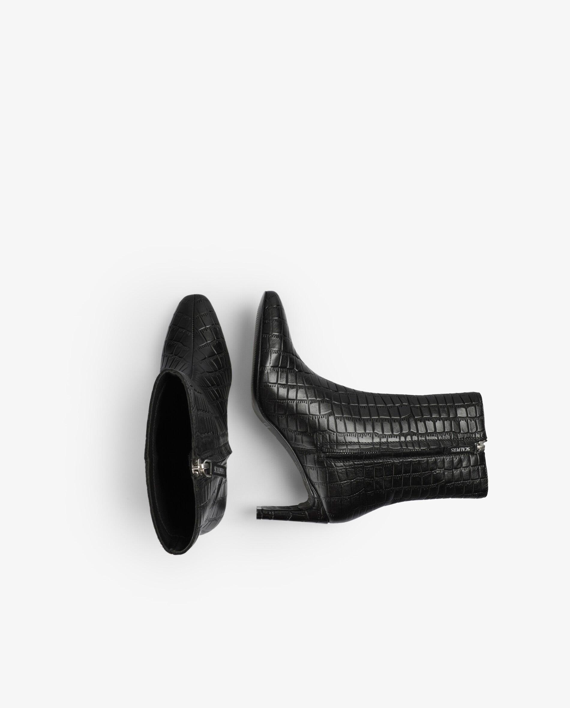 Botins Básicos de Pele com Biqueira Afiada e Fecho Zip Preto-8