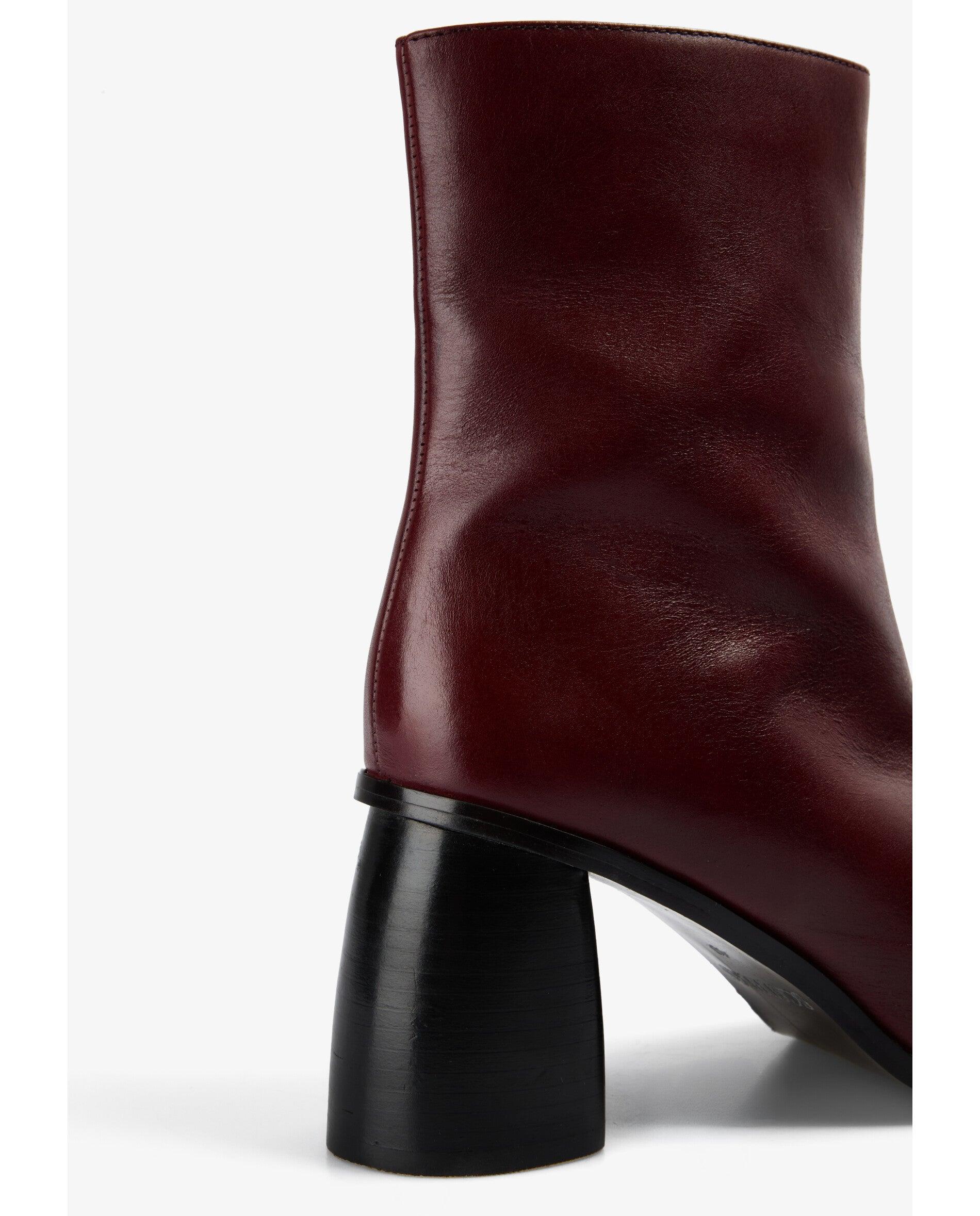 Botas Básicas de Pele com Biqueira Quadrada Bordeaux-6