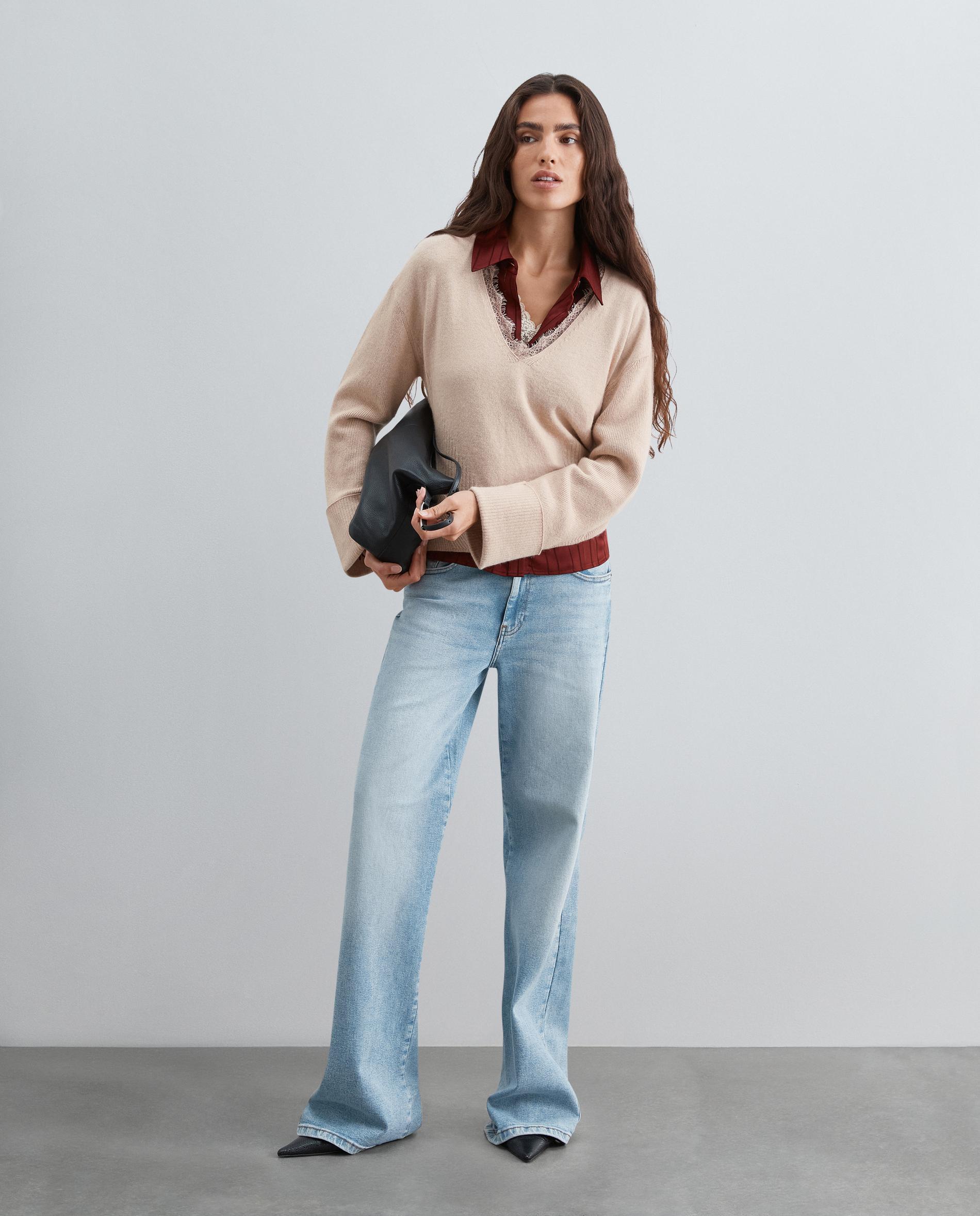 Camisola com Detalhe de Renda e Bainha Ajustada Creme-2