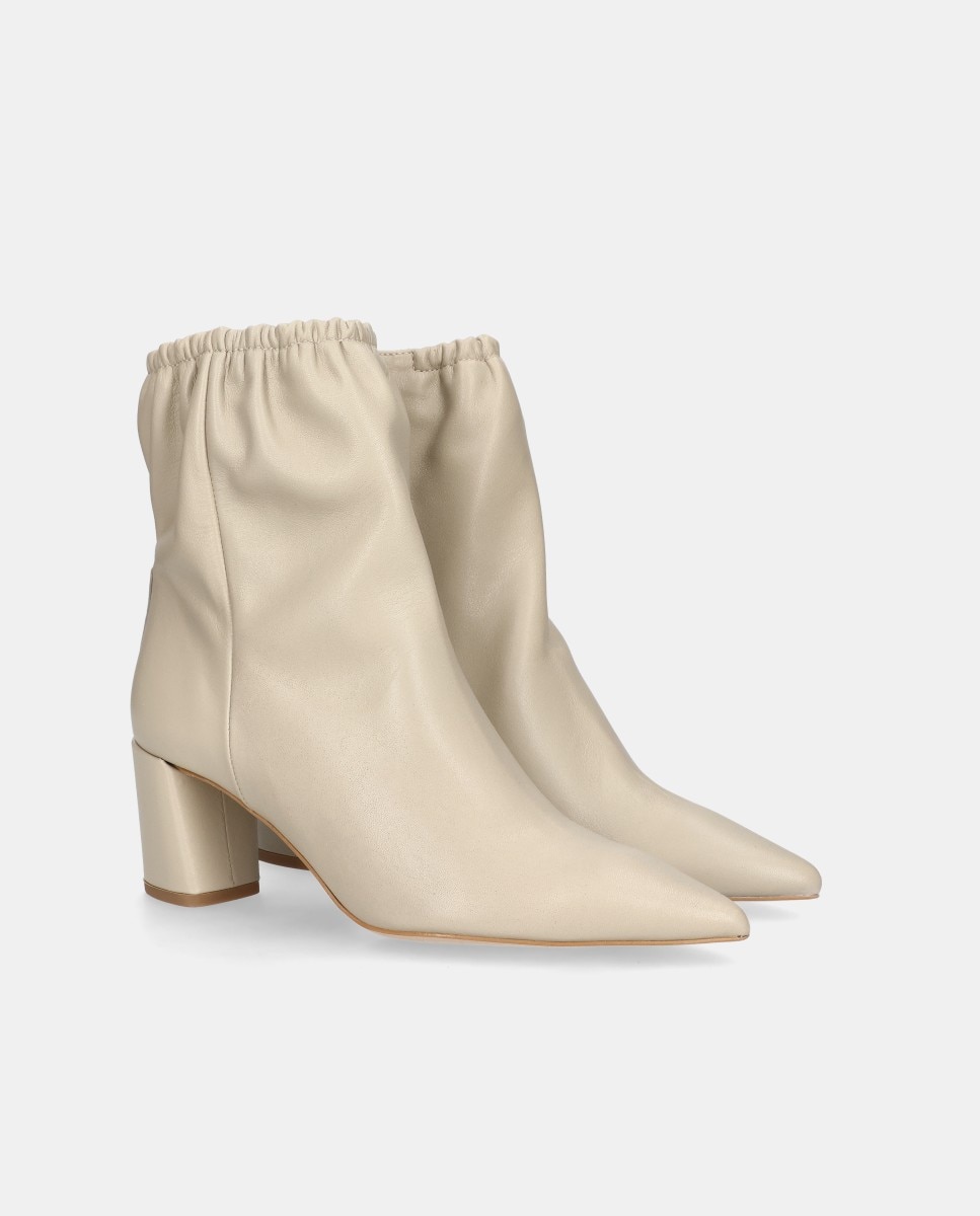 Botins Noa em Napa Suave Cinzento-2