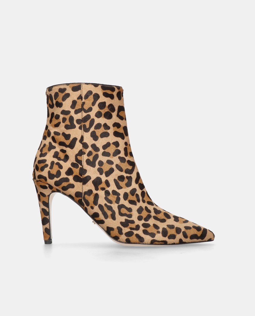 Imagem 0 de Botins Alya em Pónei Estampado Leopardo