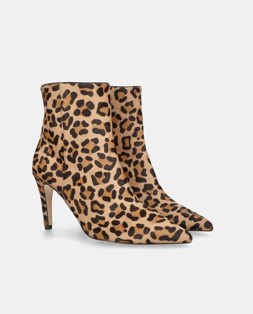 Botins Alya em Pónei Estampado Leopardo Multicolor-2