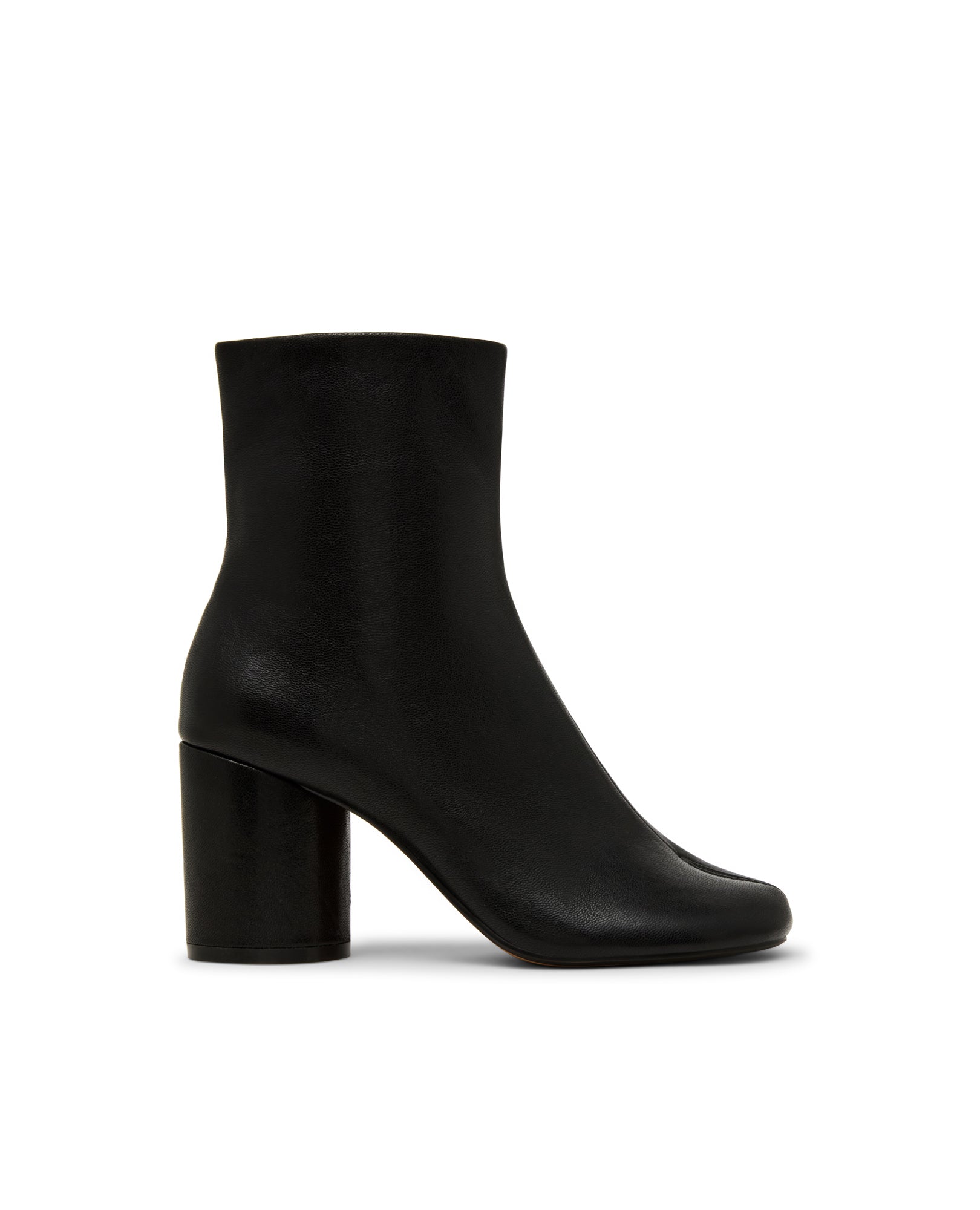 Imagem 0 de Botins Caro Preto Pele