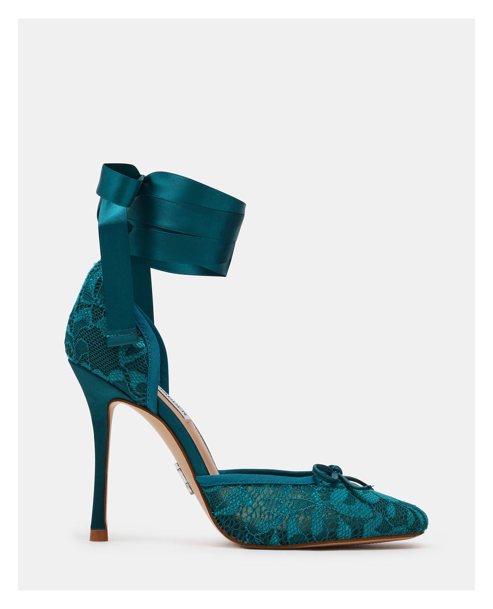 Imagem 0 de Sapatos de Salto Larina Verde-Petróleo Renda