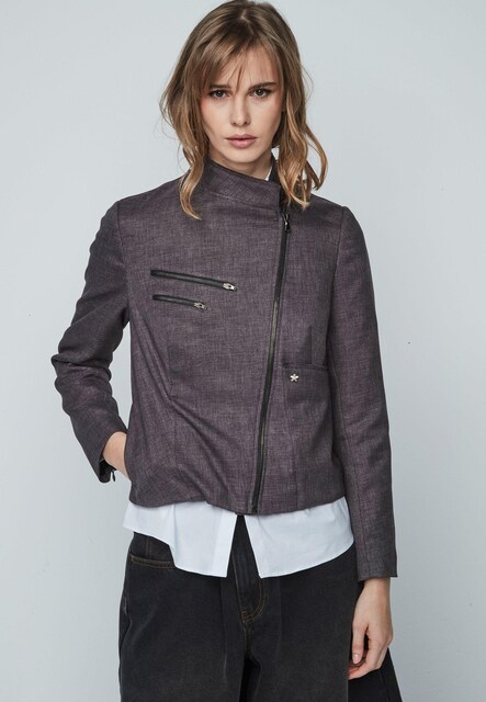 Imagem 0 de Blusão Biker com Fechos Decorativos e Gola À Padre