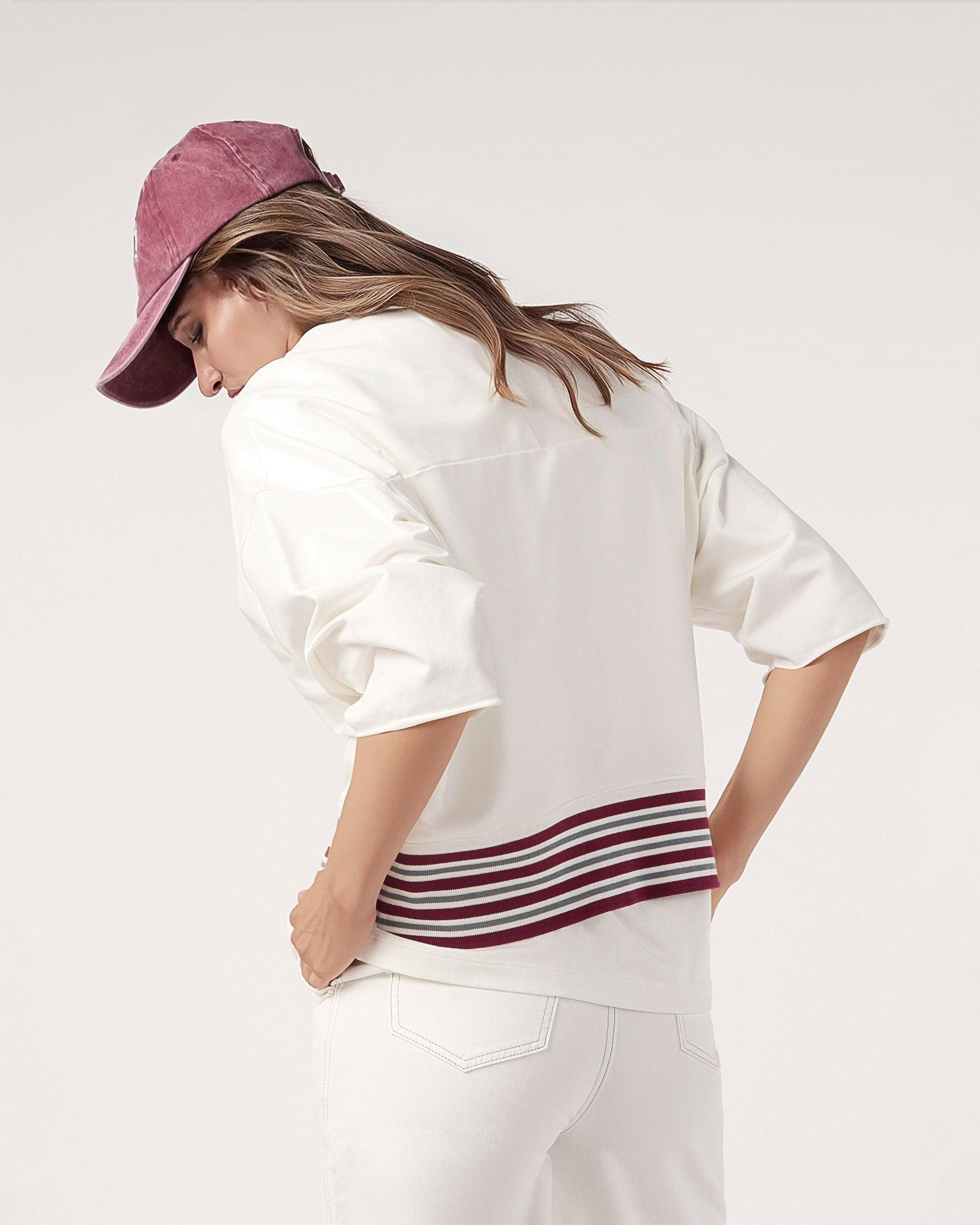 T-shirt com Estampado na Parte Frontal e Gola Redonda Branco / Bordeaux-2