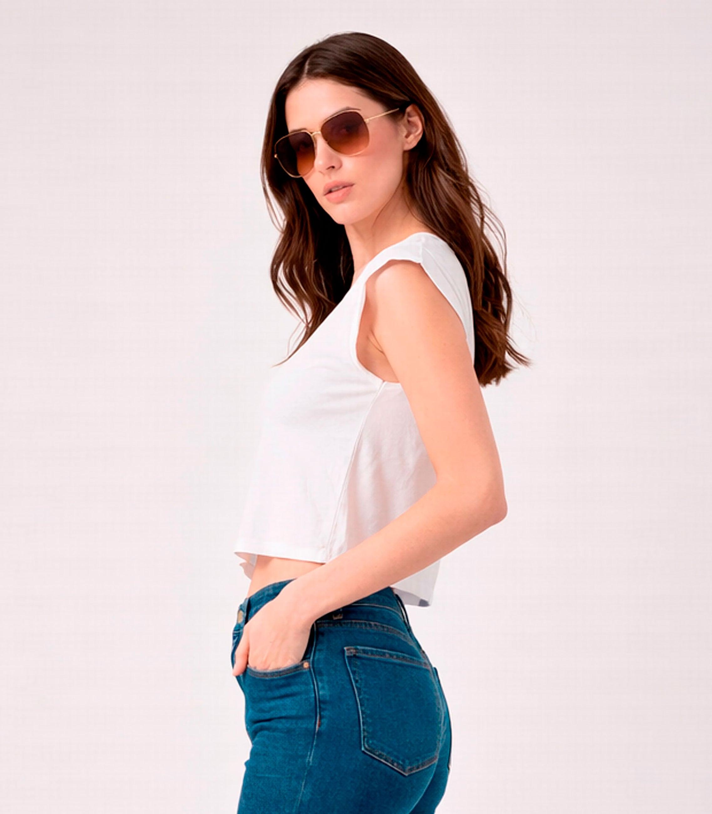 T-shirt sem Mangas com Gola em V Detalhe Branco-3