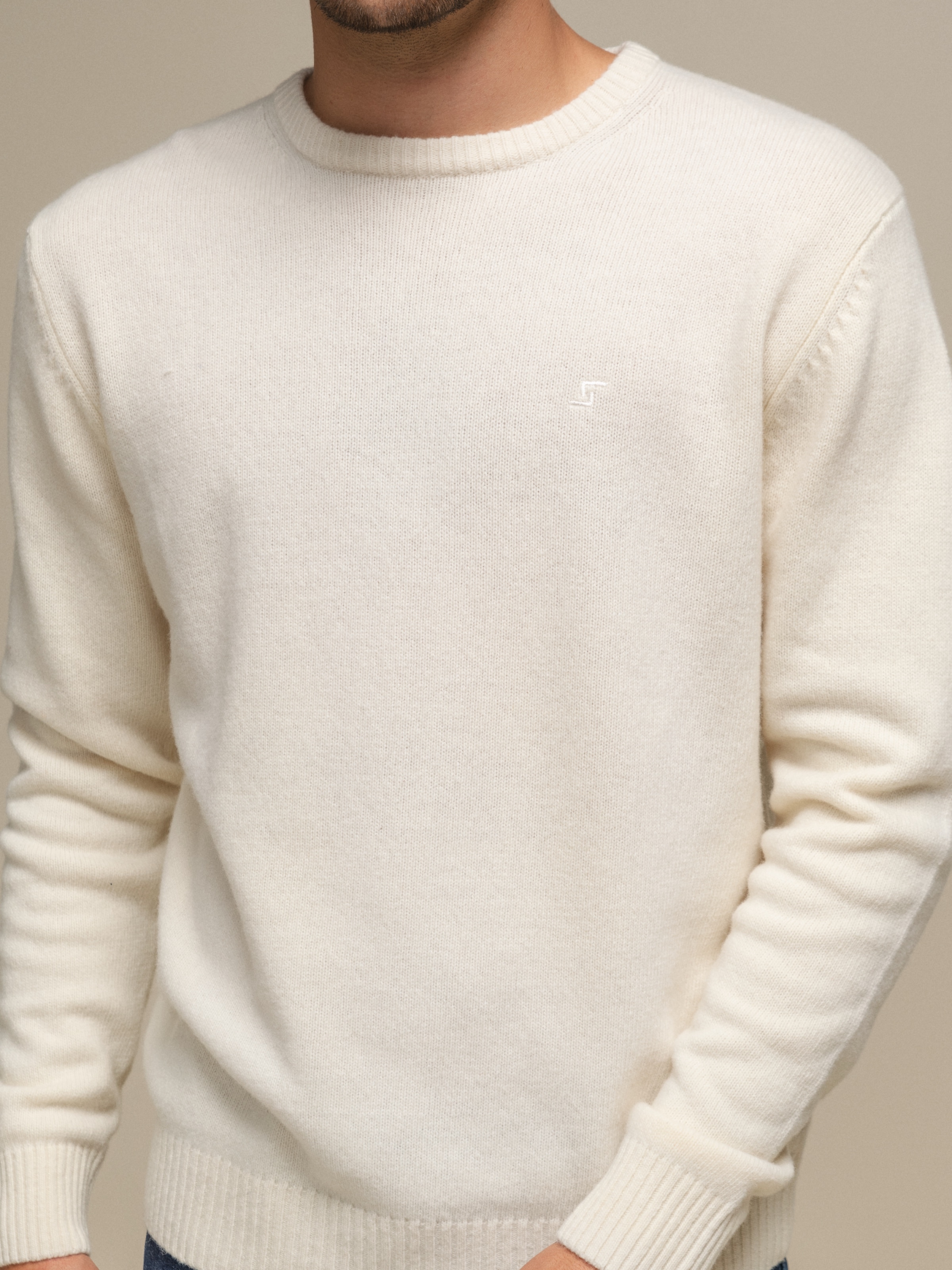 Camisola de malha grossa Cru-5